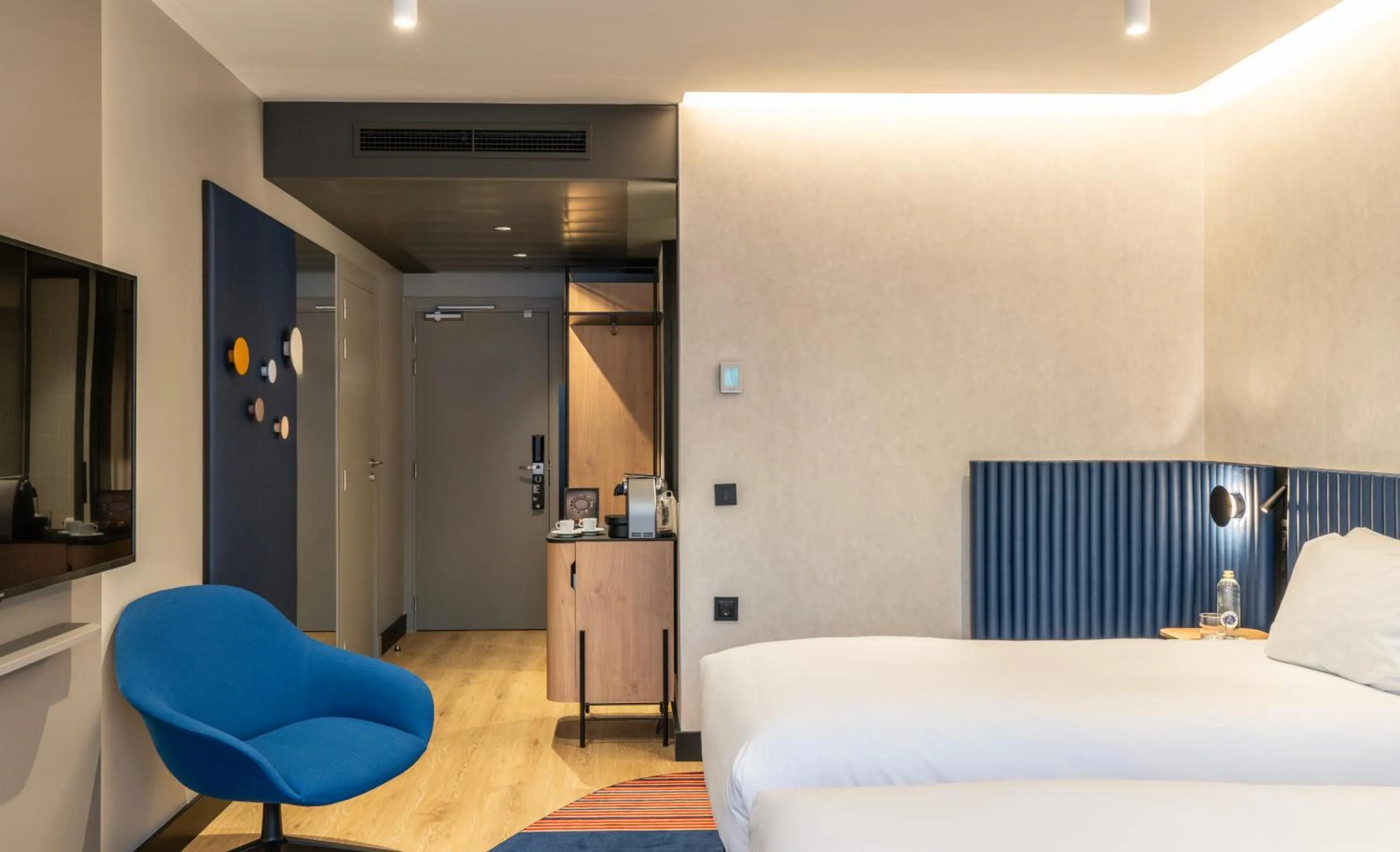 Bedroom in Pullman Madrid Airport & Feria