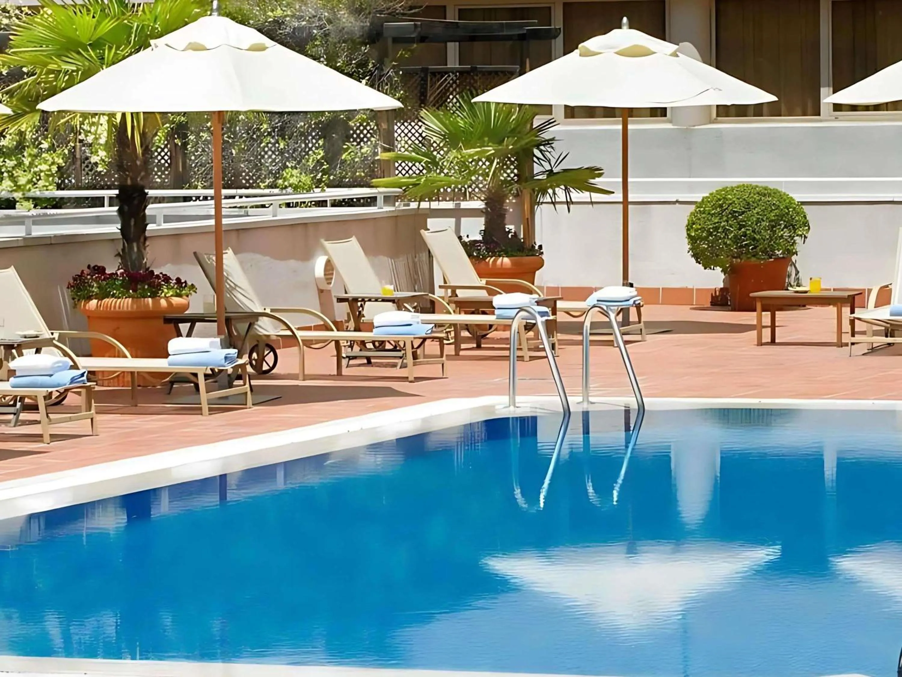 Property building in Pullman Madrid Airport & Feria