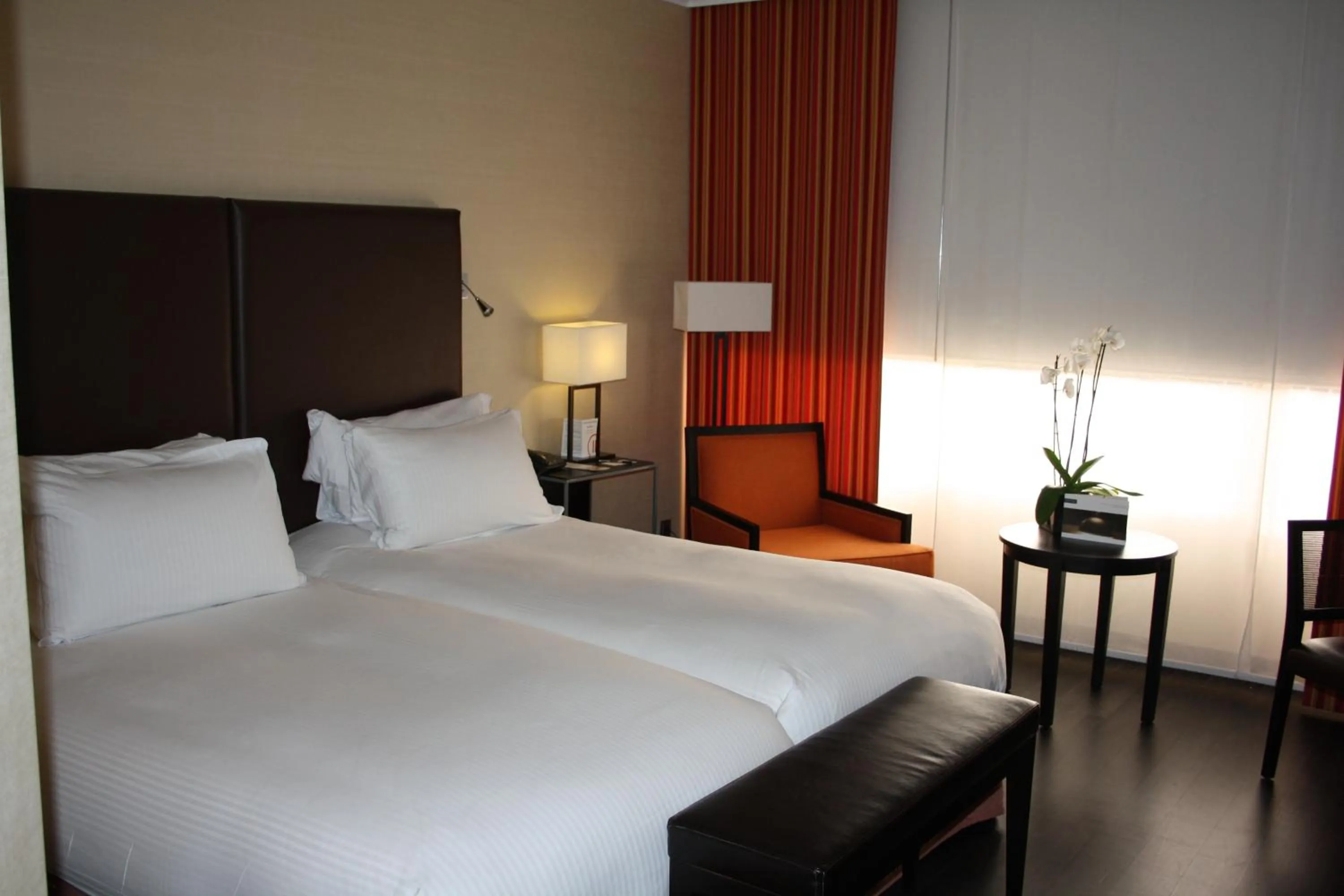 Bed in Pullman Madrid Airport & Feria
