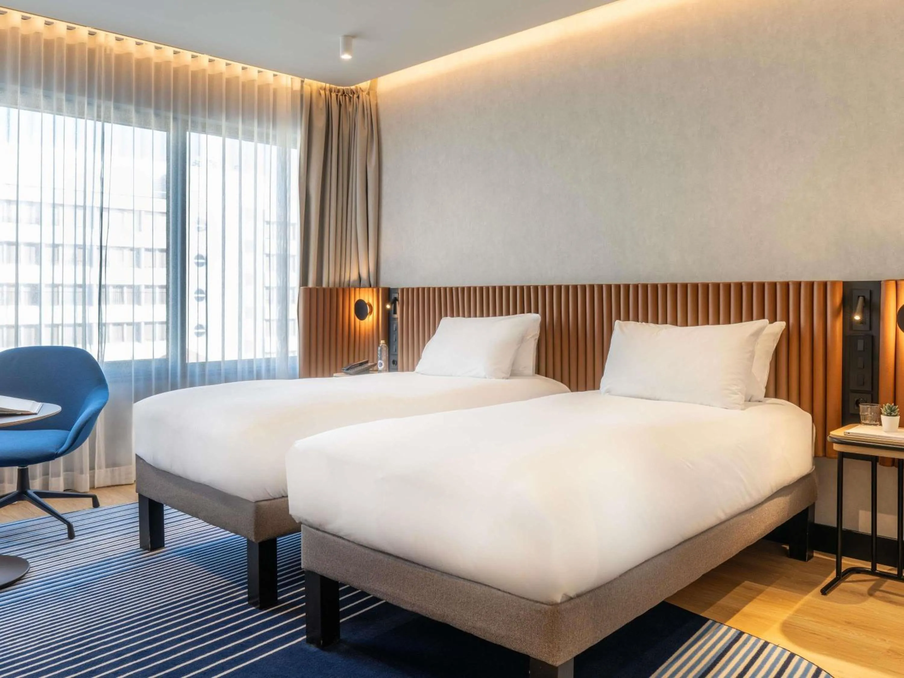 Bedroom in Pullman Madrid Airport & Feria