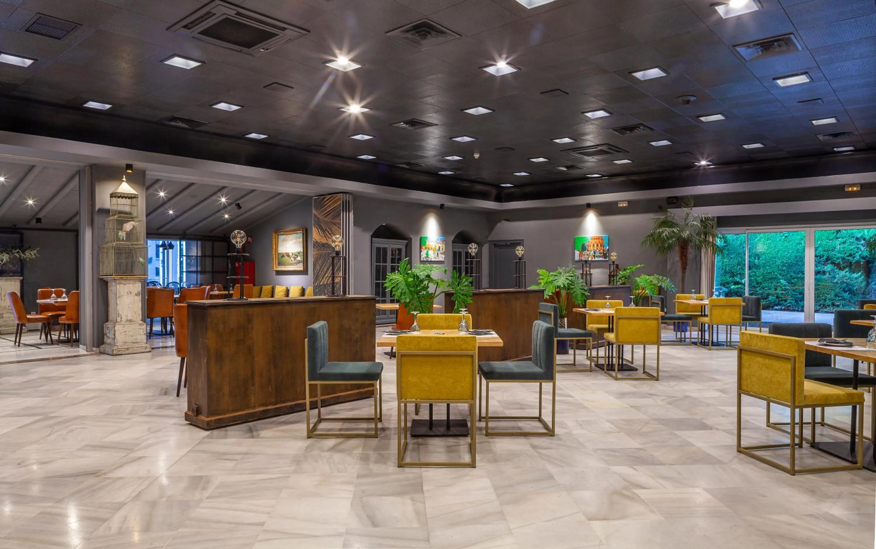 Restaurant/places to eat in Hotel Jerez & Spa