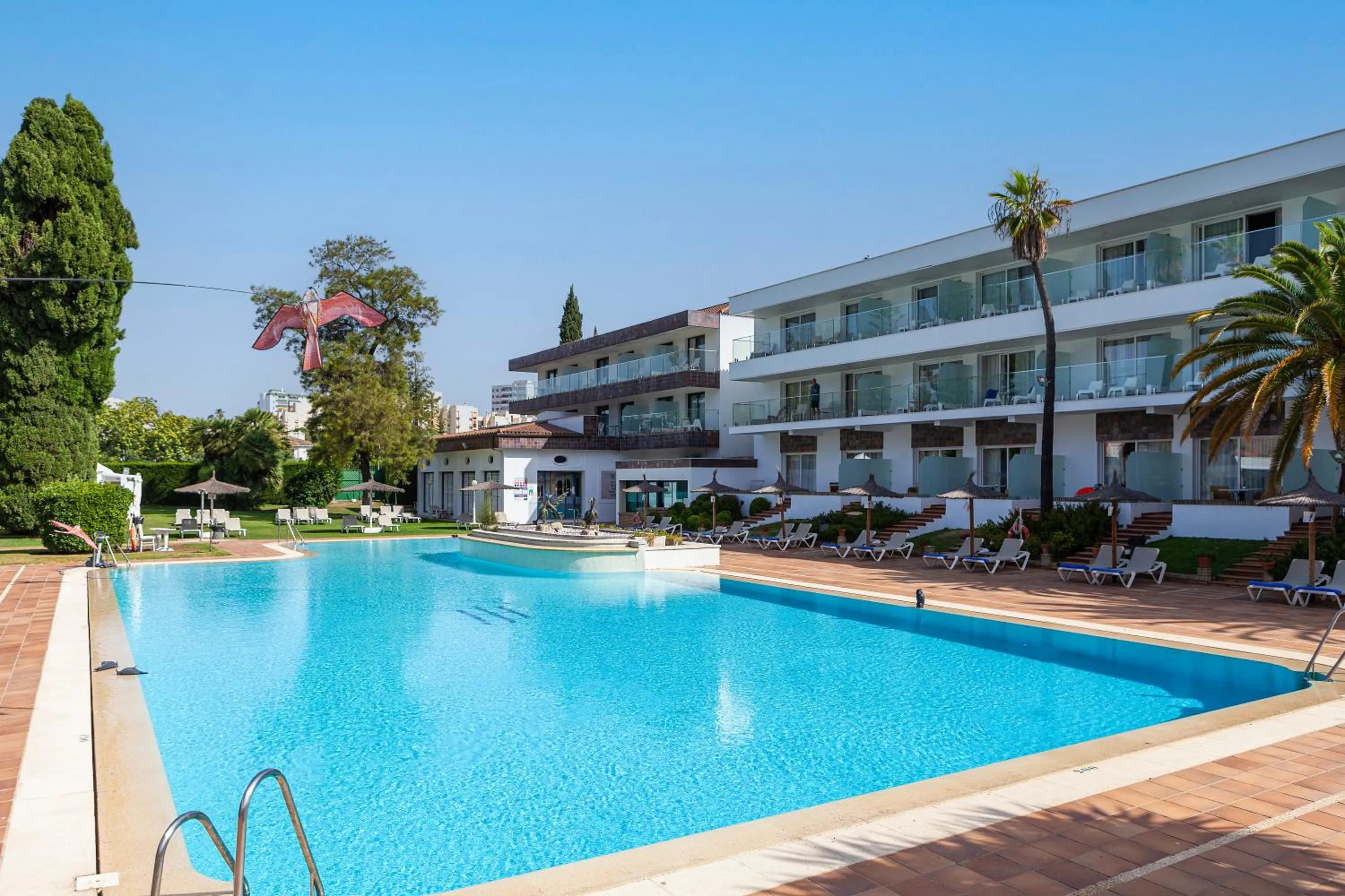 Swimming pool in Hotel Jerez & Spa