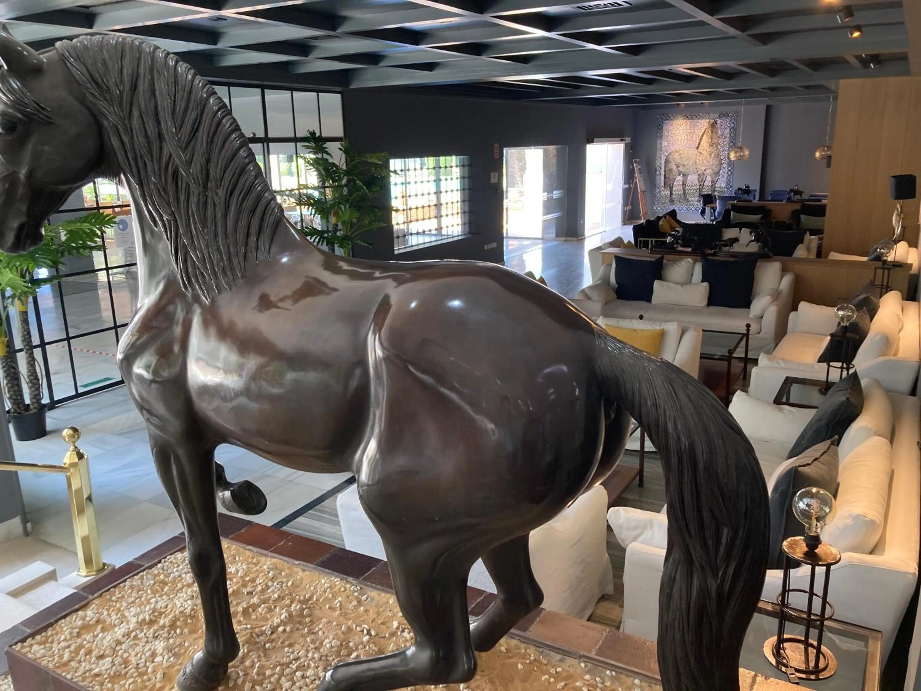 Communal lounge/ TV room in Hotel Jerez & Spa