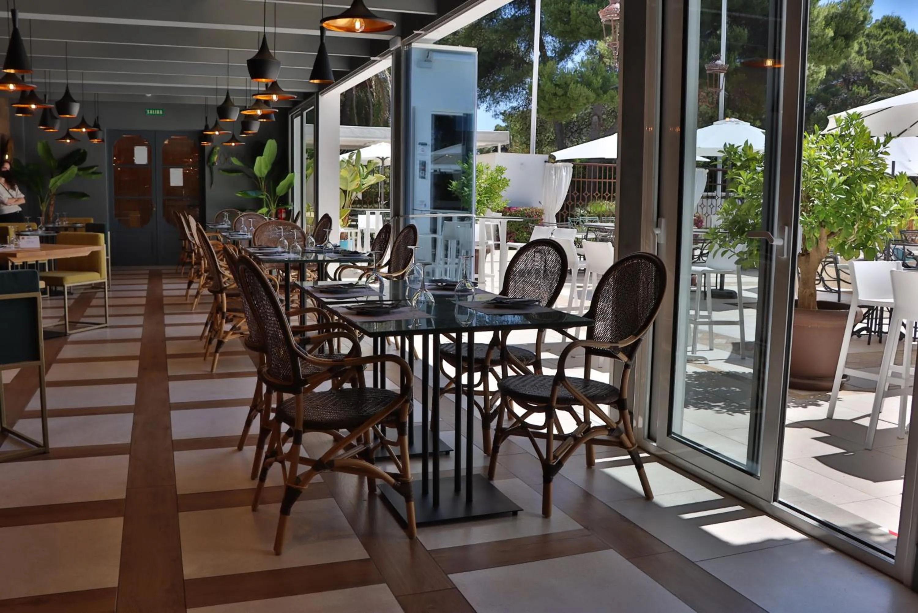 Restaurant/places to eat in Hotel Jerez & Spa