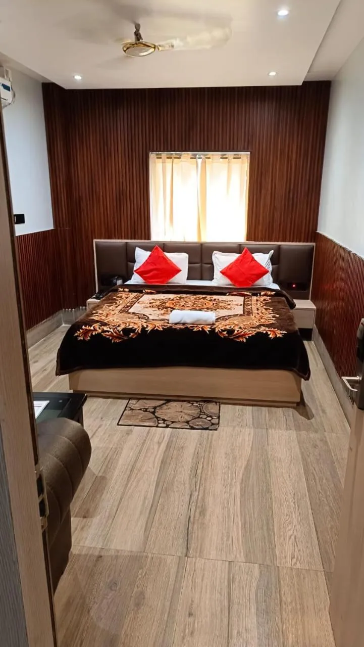 Bedroom, Bed in Hotel Blue Lemon