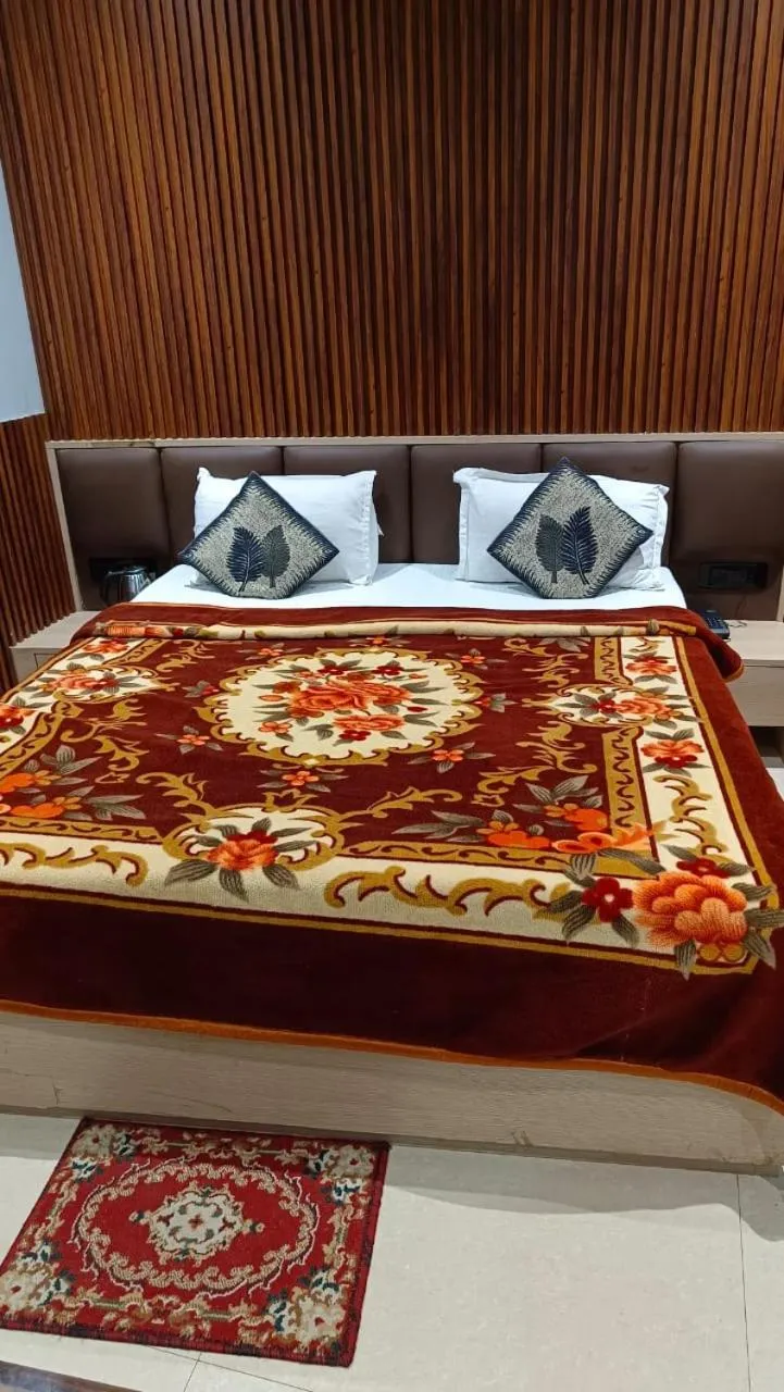 Bedroom, Bed in Hotel Blue Lemon