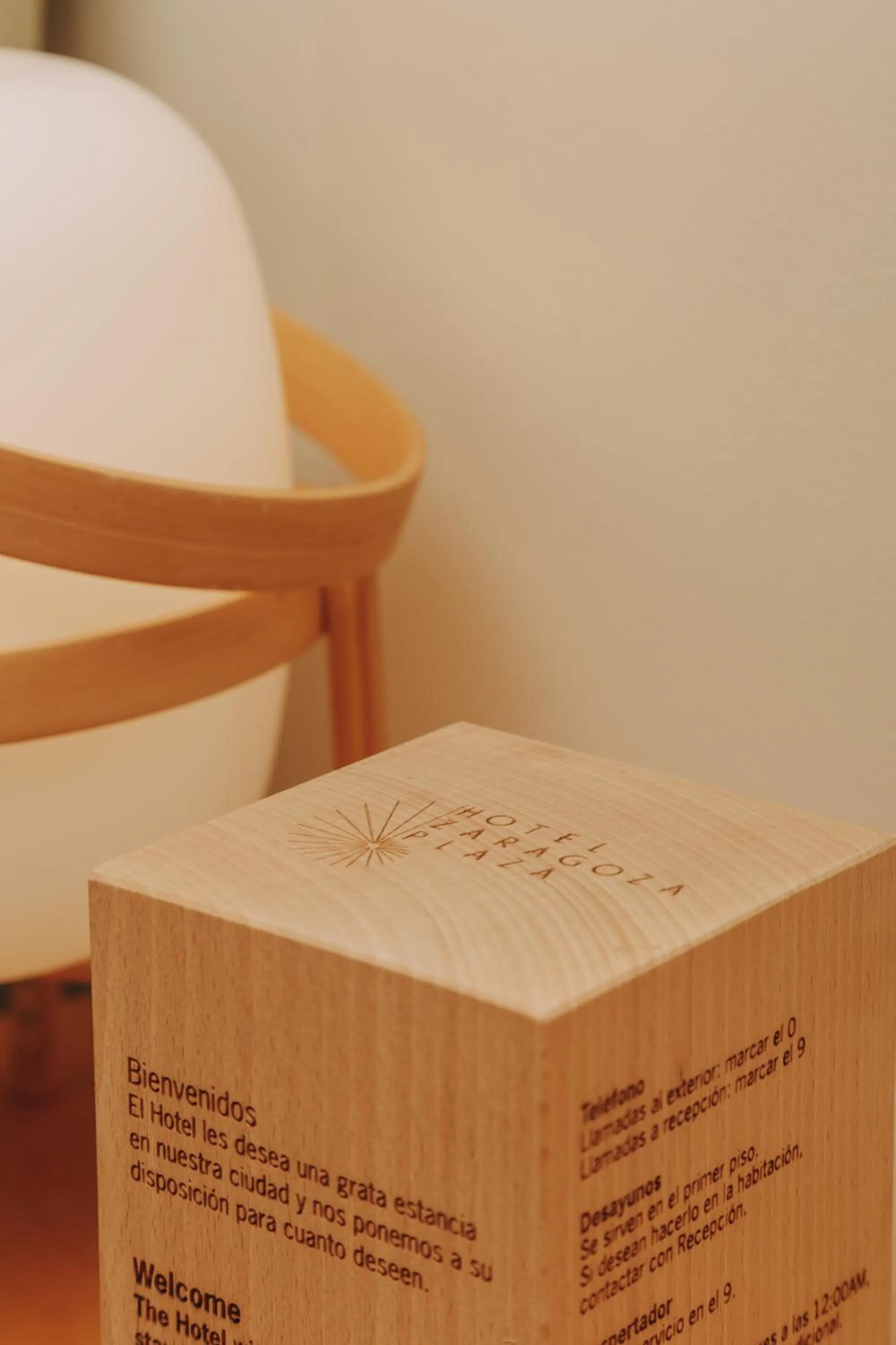 Text overlay in Hotel Zaragoza Plaza