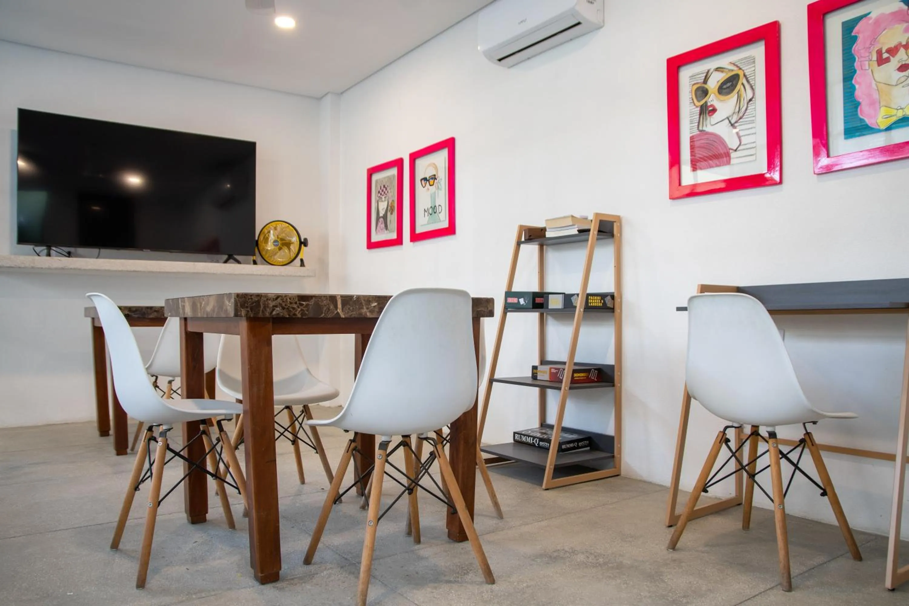 Seating area in OASIS TROPICAL HOTEL