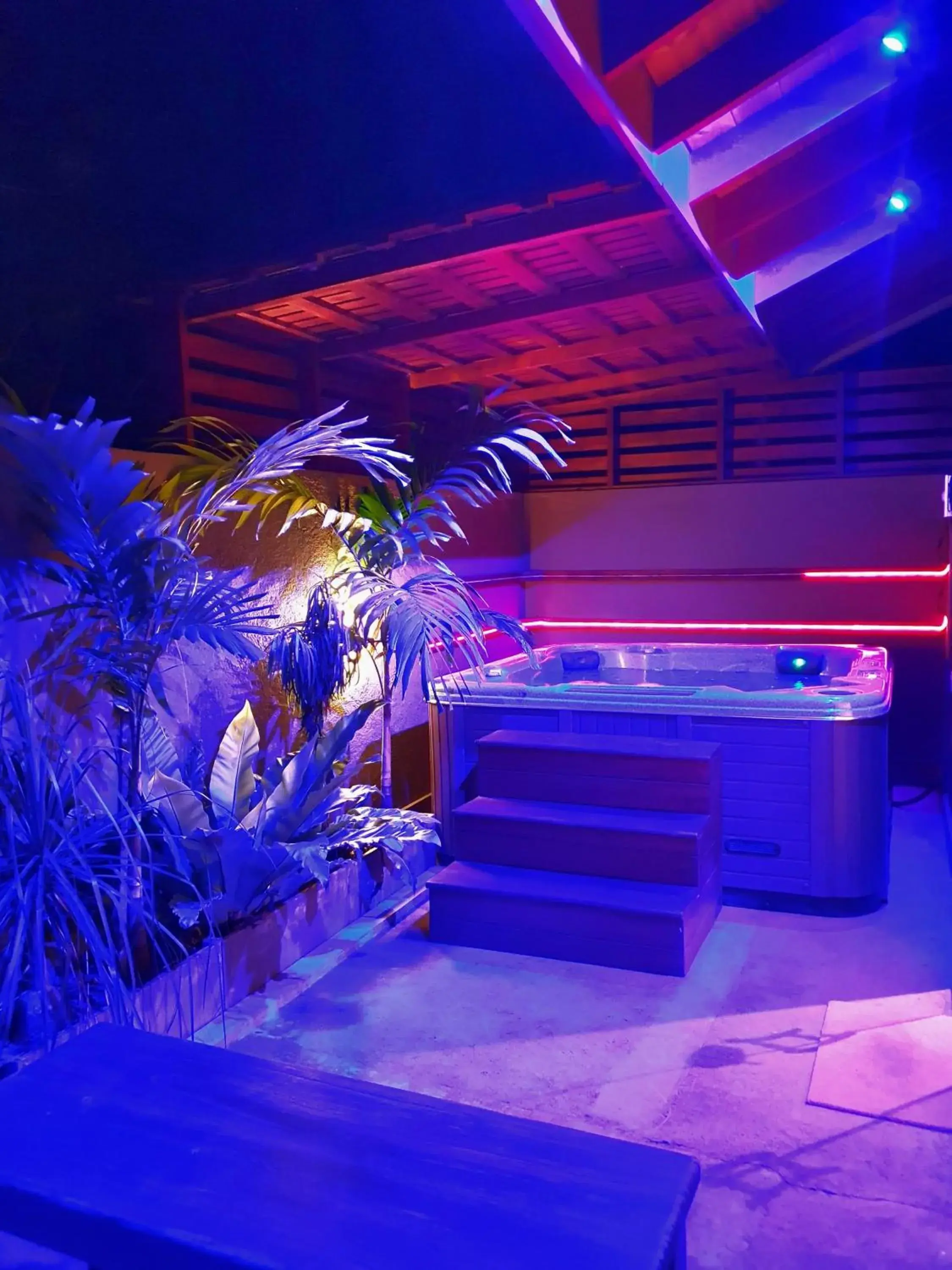 Suite with Spa Bath in Allure Yala Luxury Suites by Allure Leisure Suite with Spa Bath in Allure Yala Luxury Suites by Allure Leisure