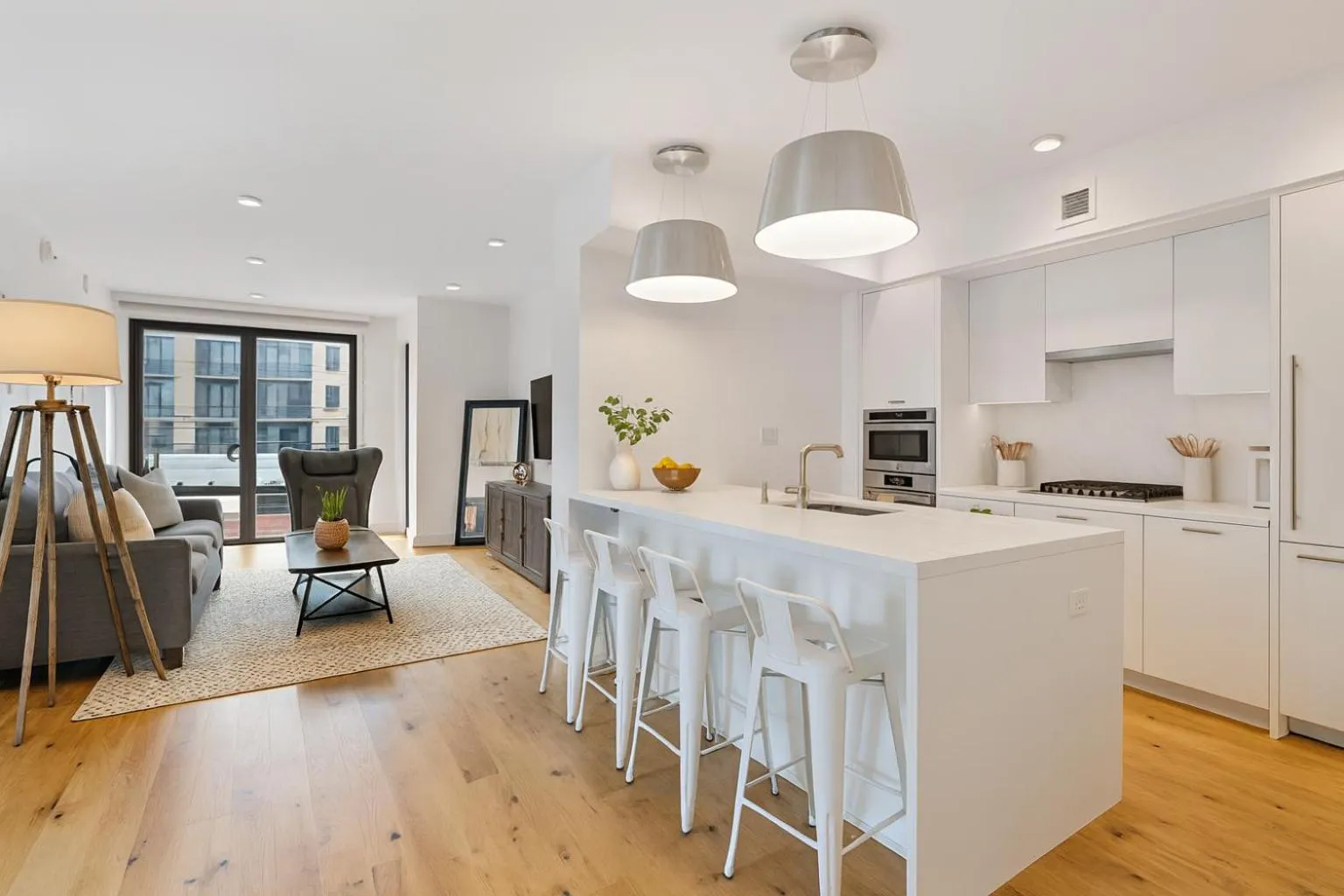 Kitchen or kitchenette in Pure Voyage Shaw