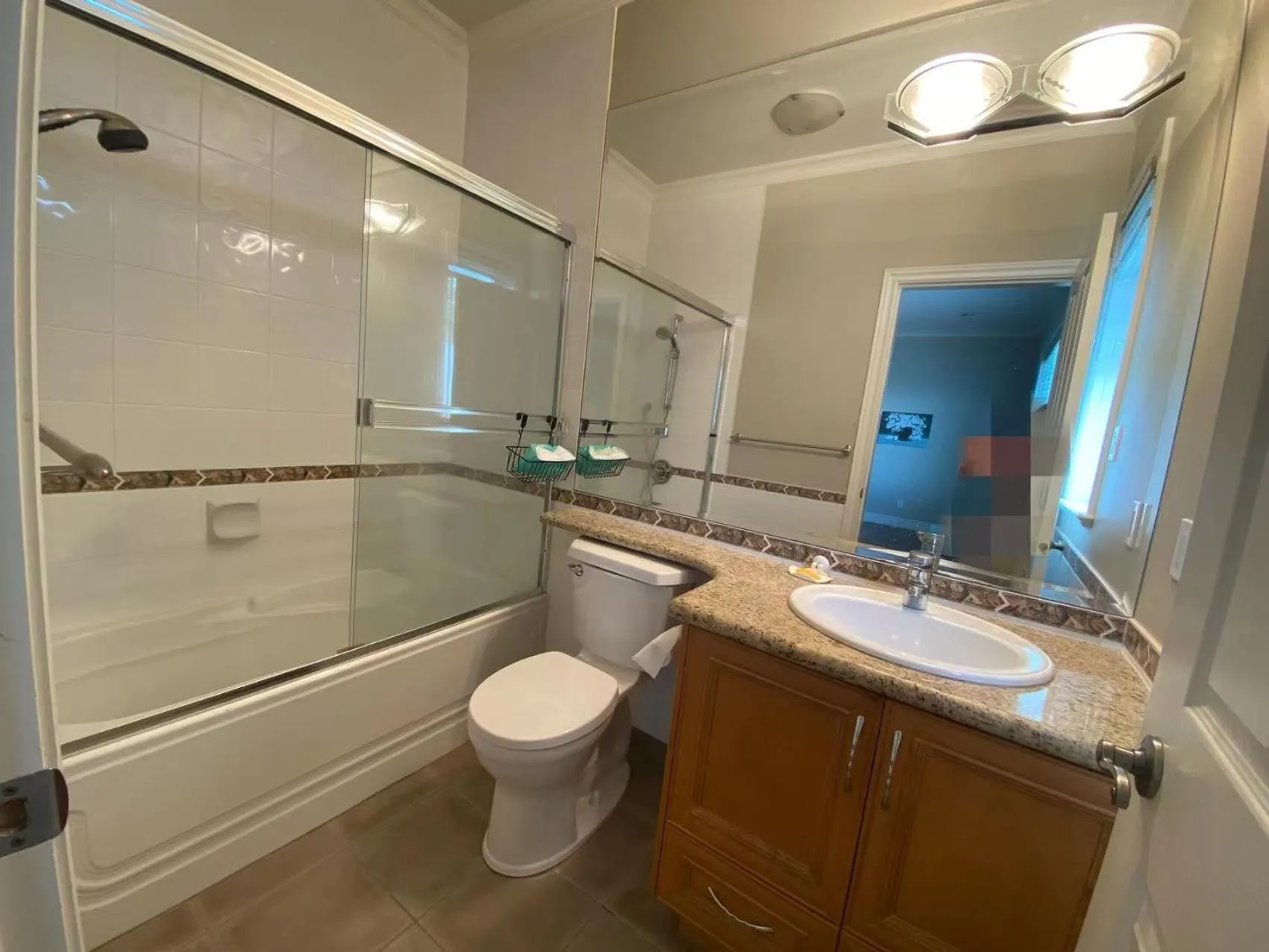 Shower in A independent entrance bedroom with private bathroom close to YVR Richmond