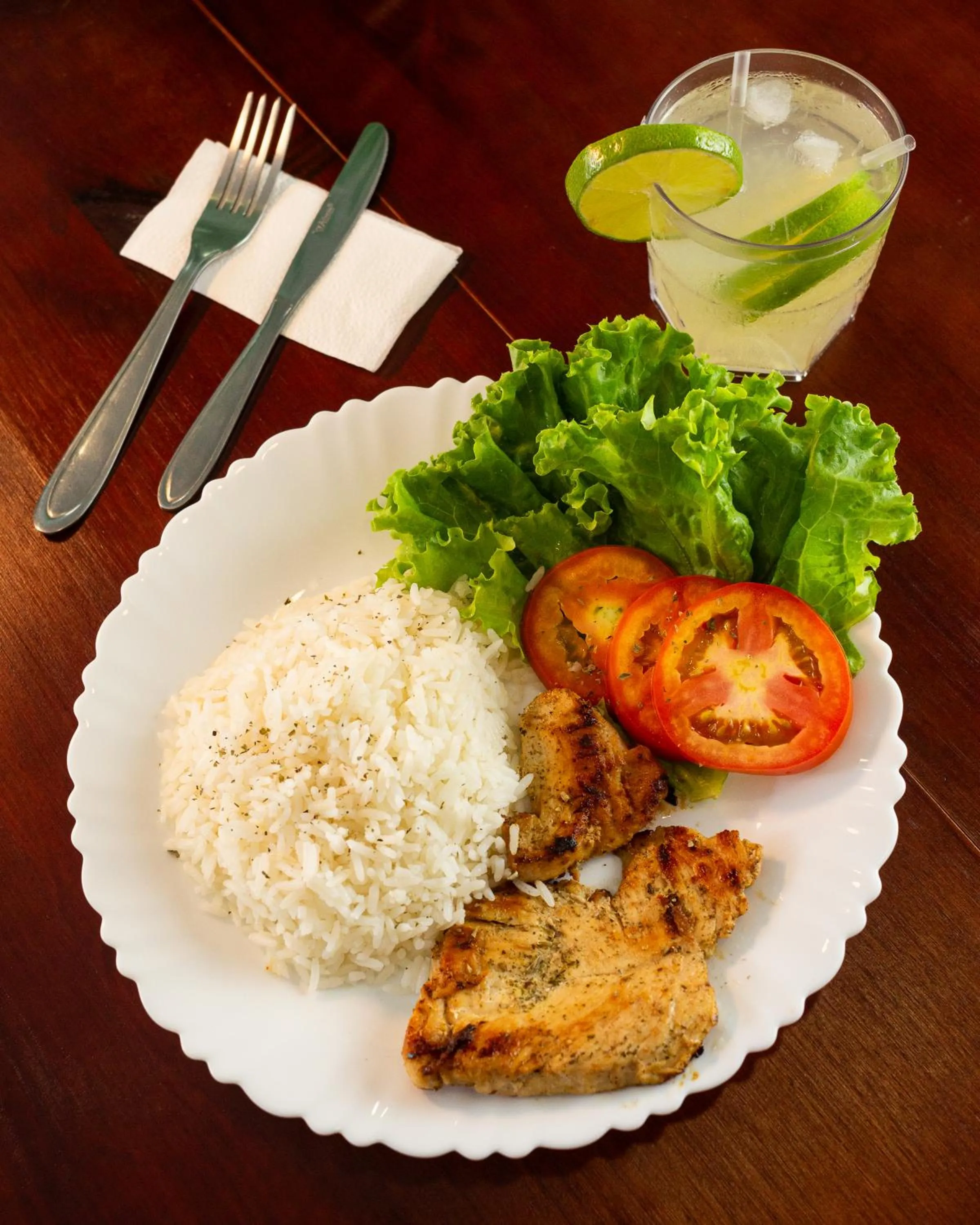 Restaurant/places to eat in Pousada Ubatuba