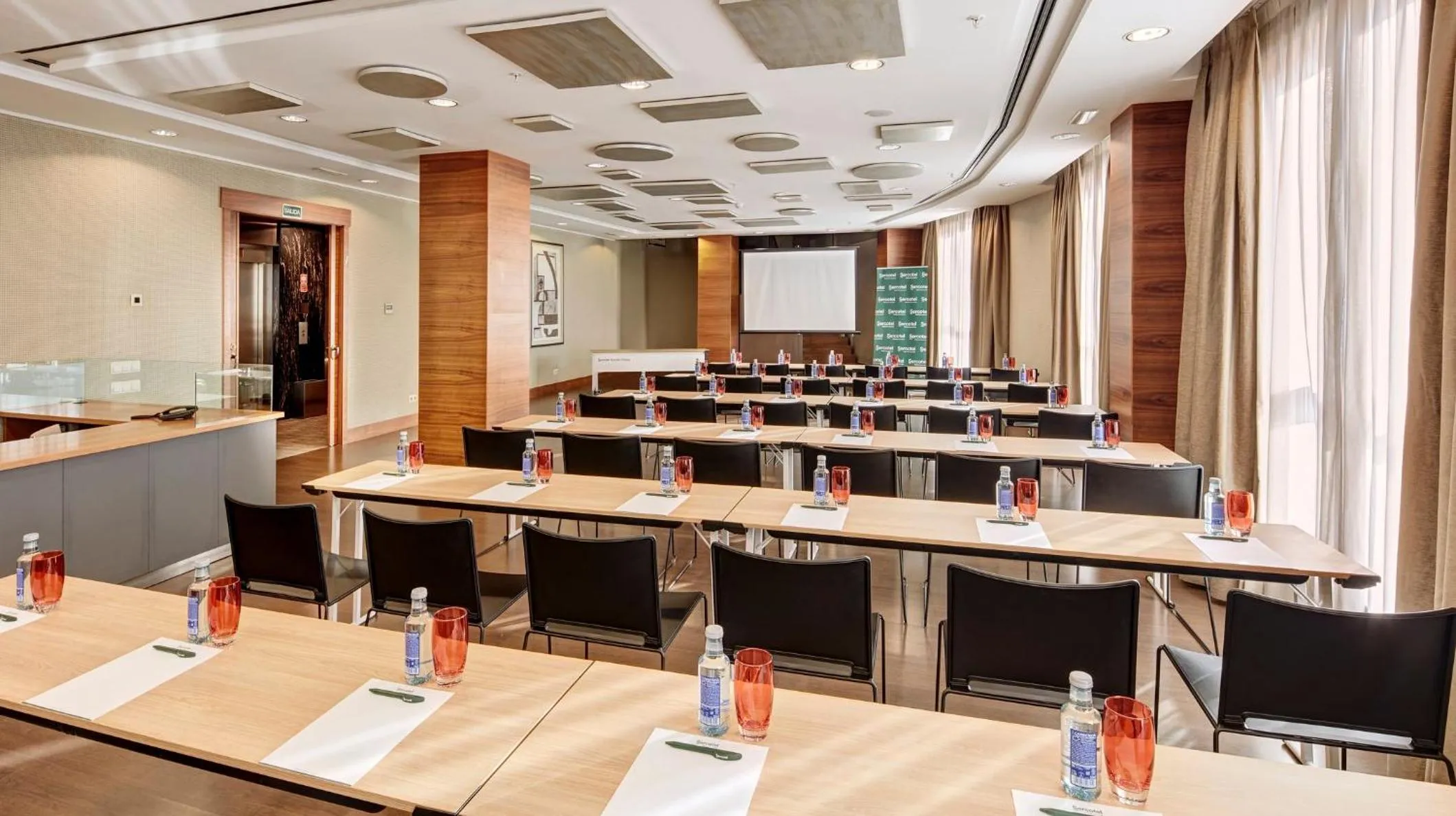 Meeting/conference room in Sercotel Sorolla Palace
