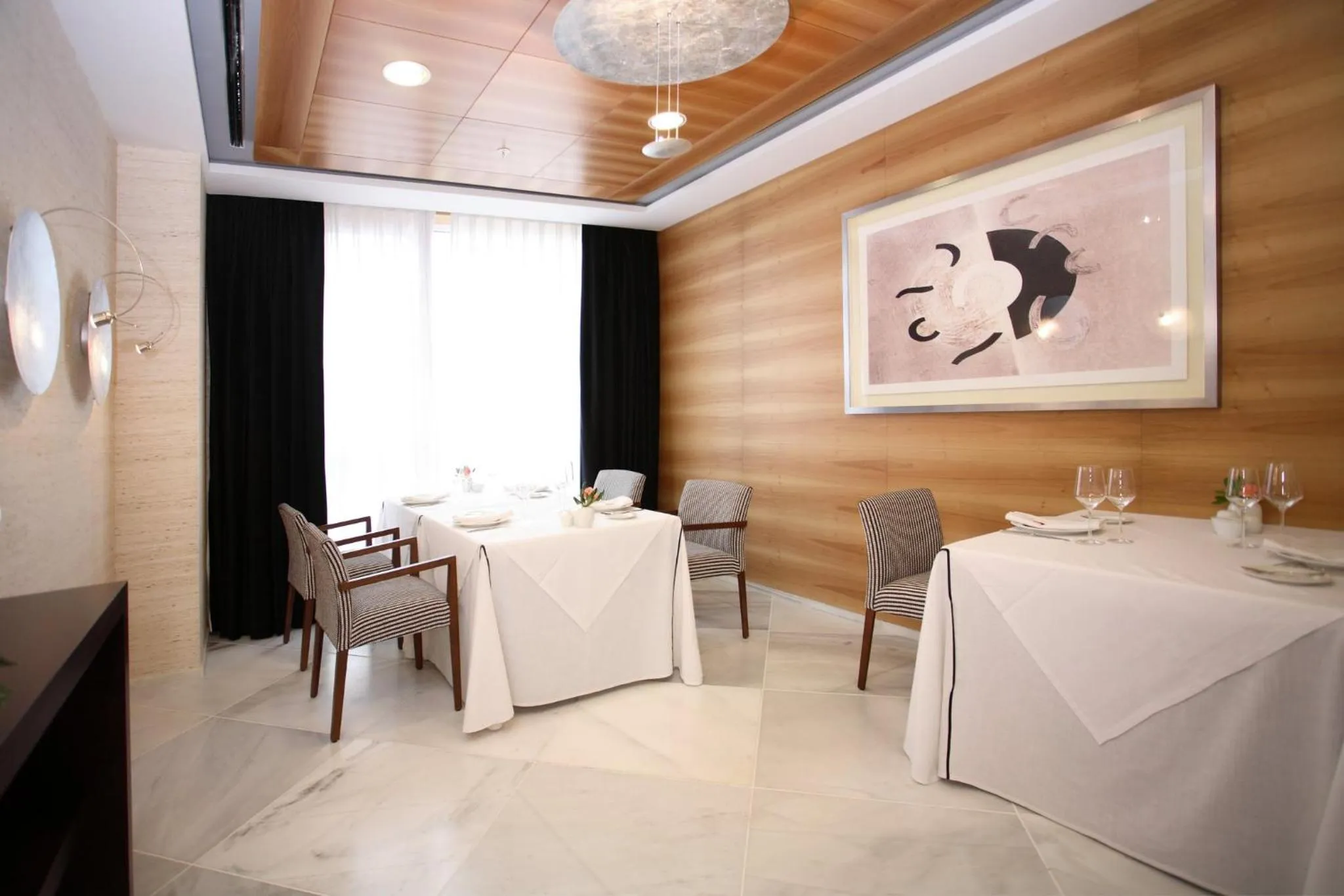 Restaurant/places to eat in Sercotel Sorolla Palace