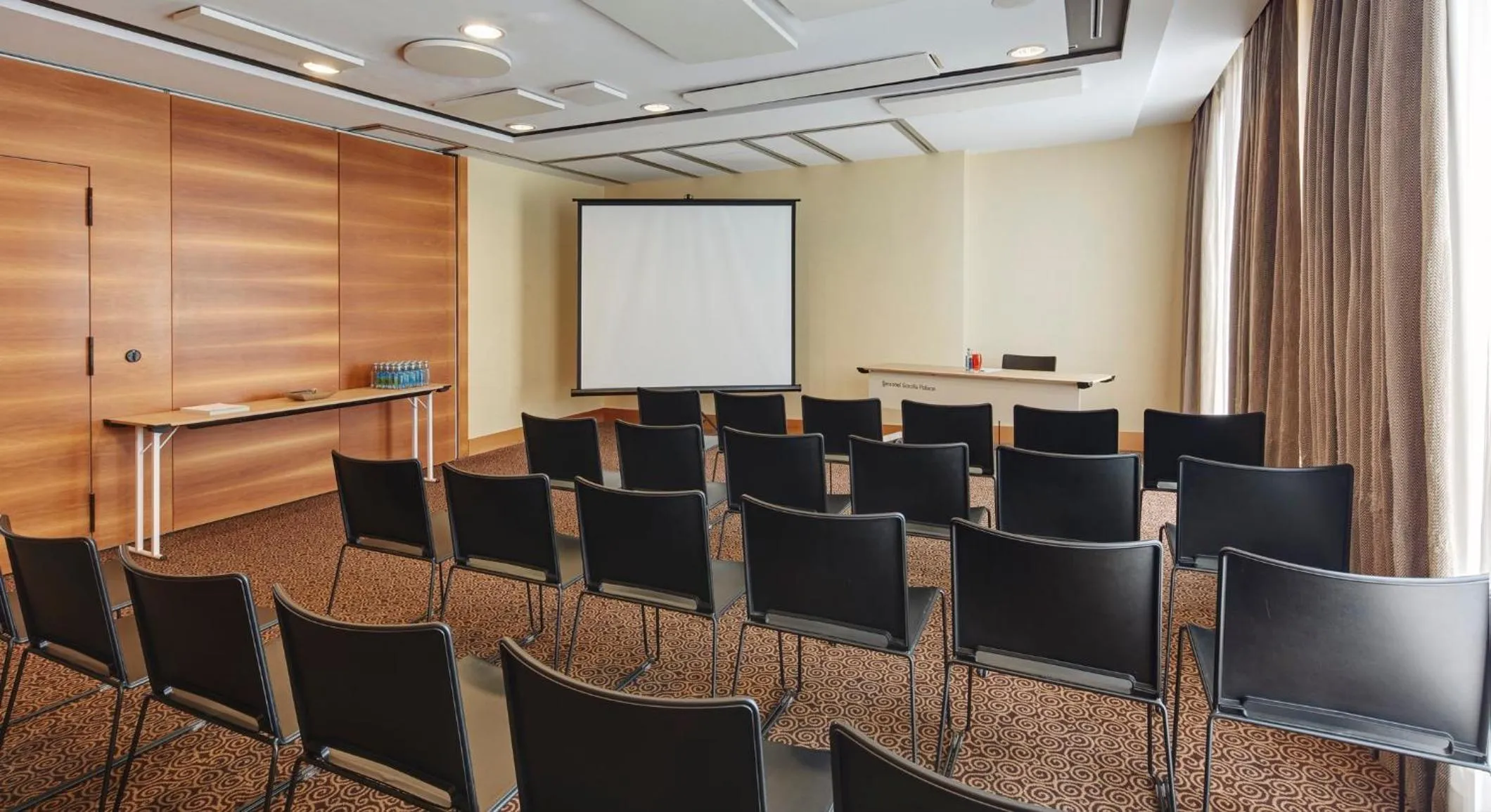 Meeting/conference room in Sercotel Sorolla Palace