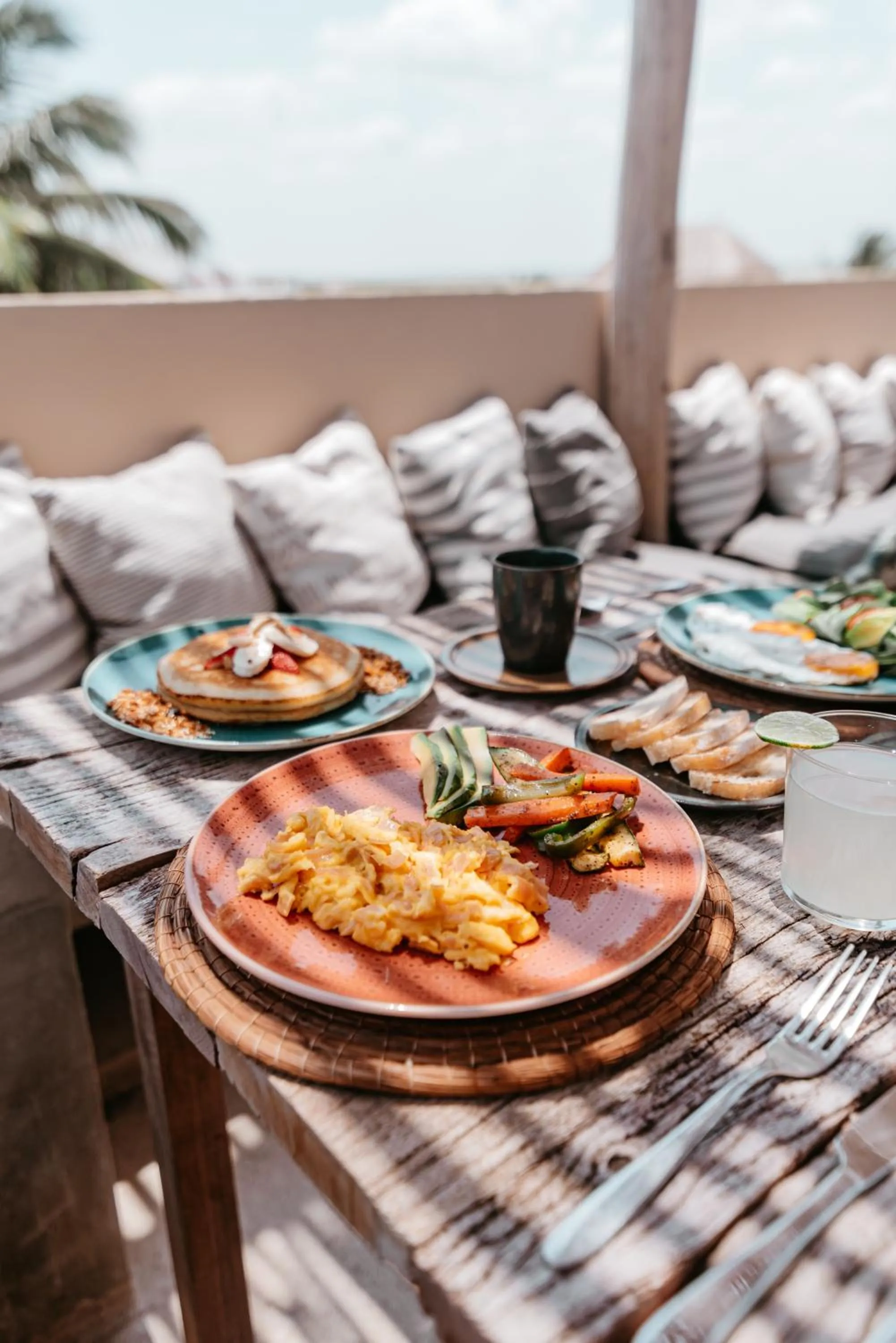 Breakfast in Dos Mares Barefoot Luxury