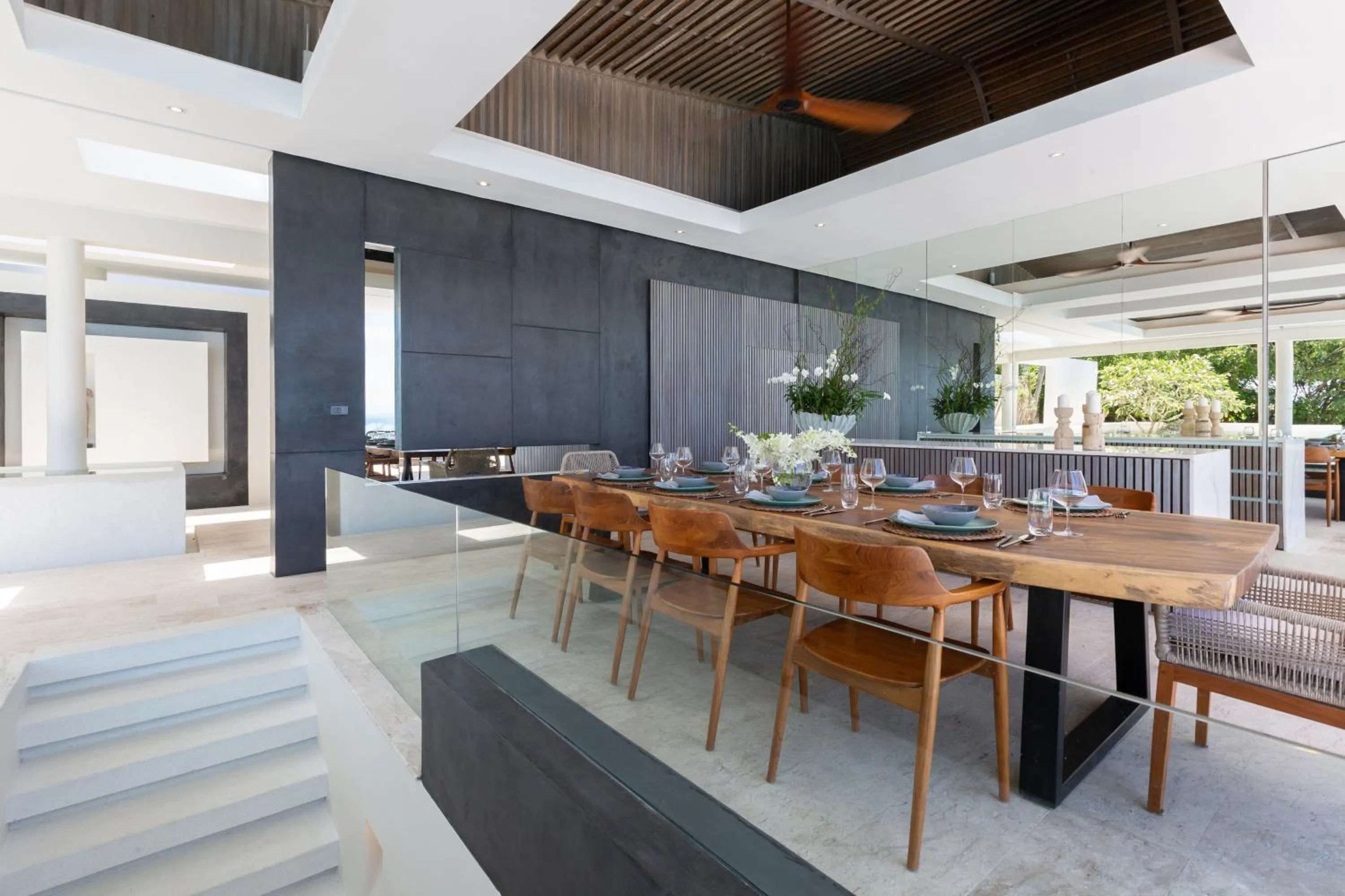 Dining area in Villa Celadon