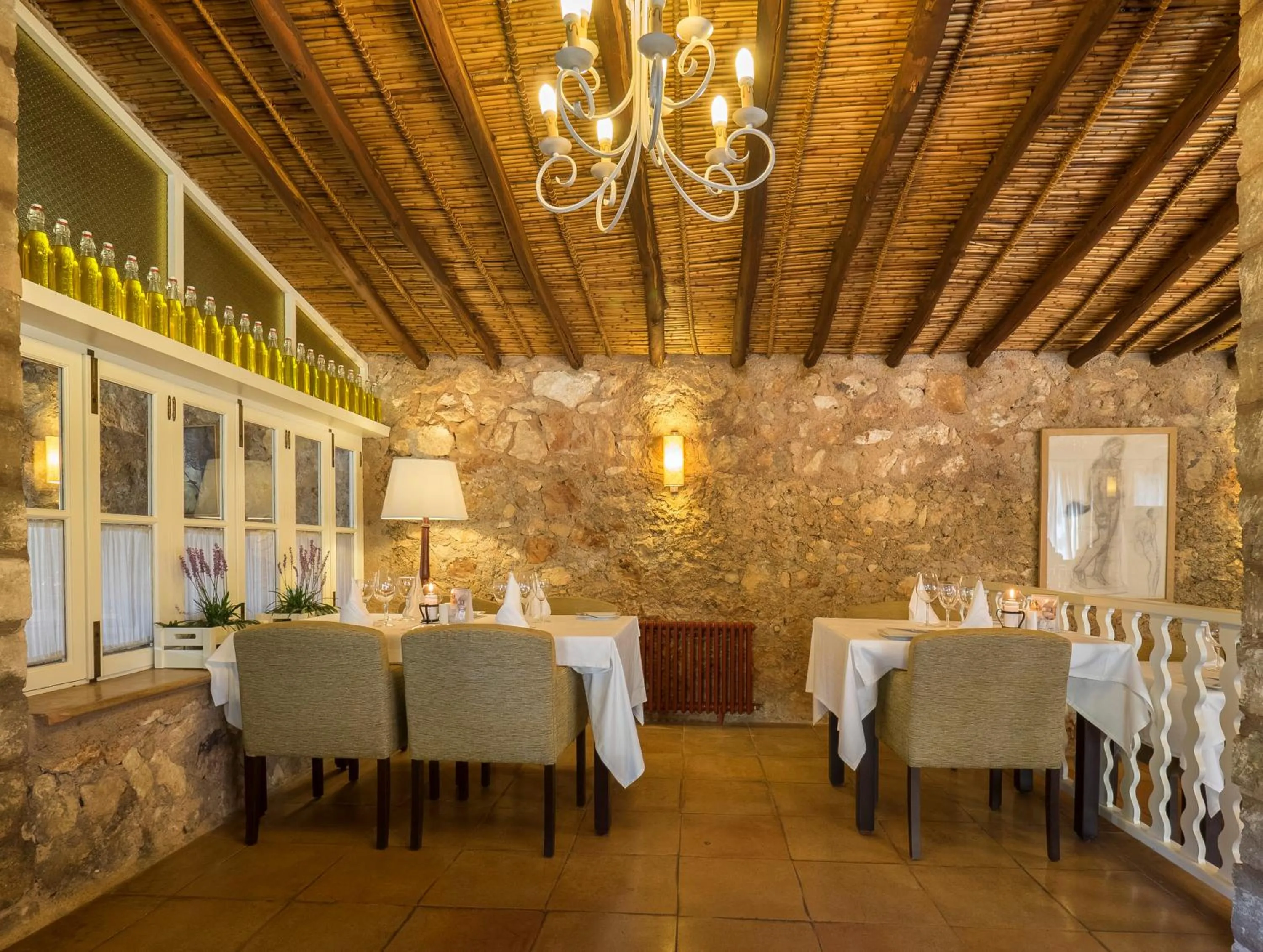 Restaurant/places to eat in Protur Residencia Son Floriana