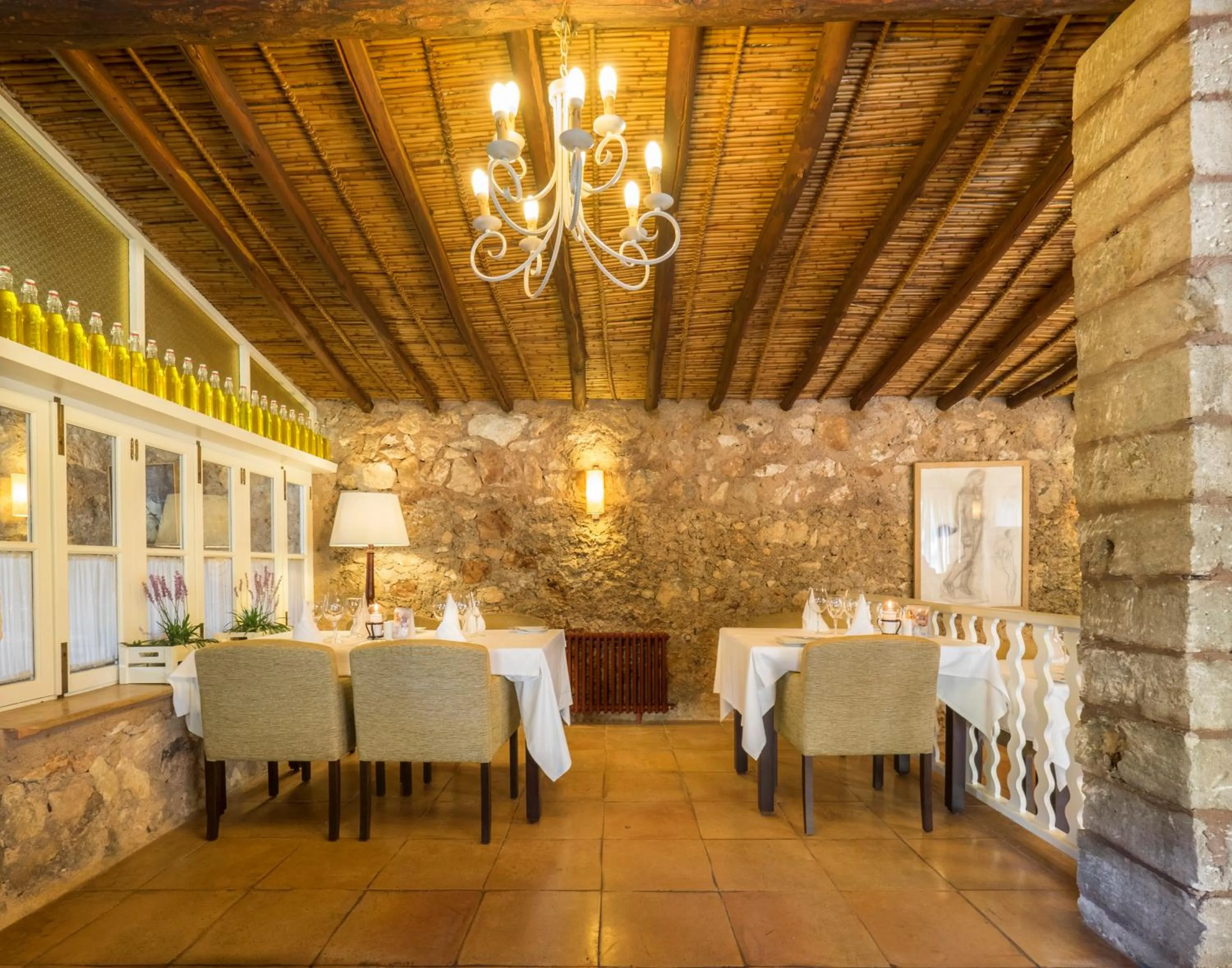 Restaurant/places to eat in Protur Residencia Son Floriana
