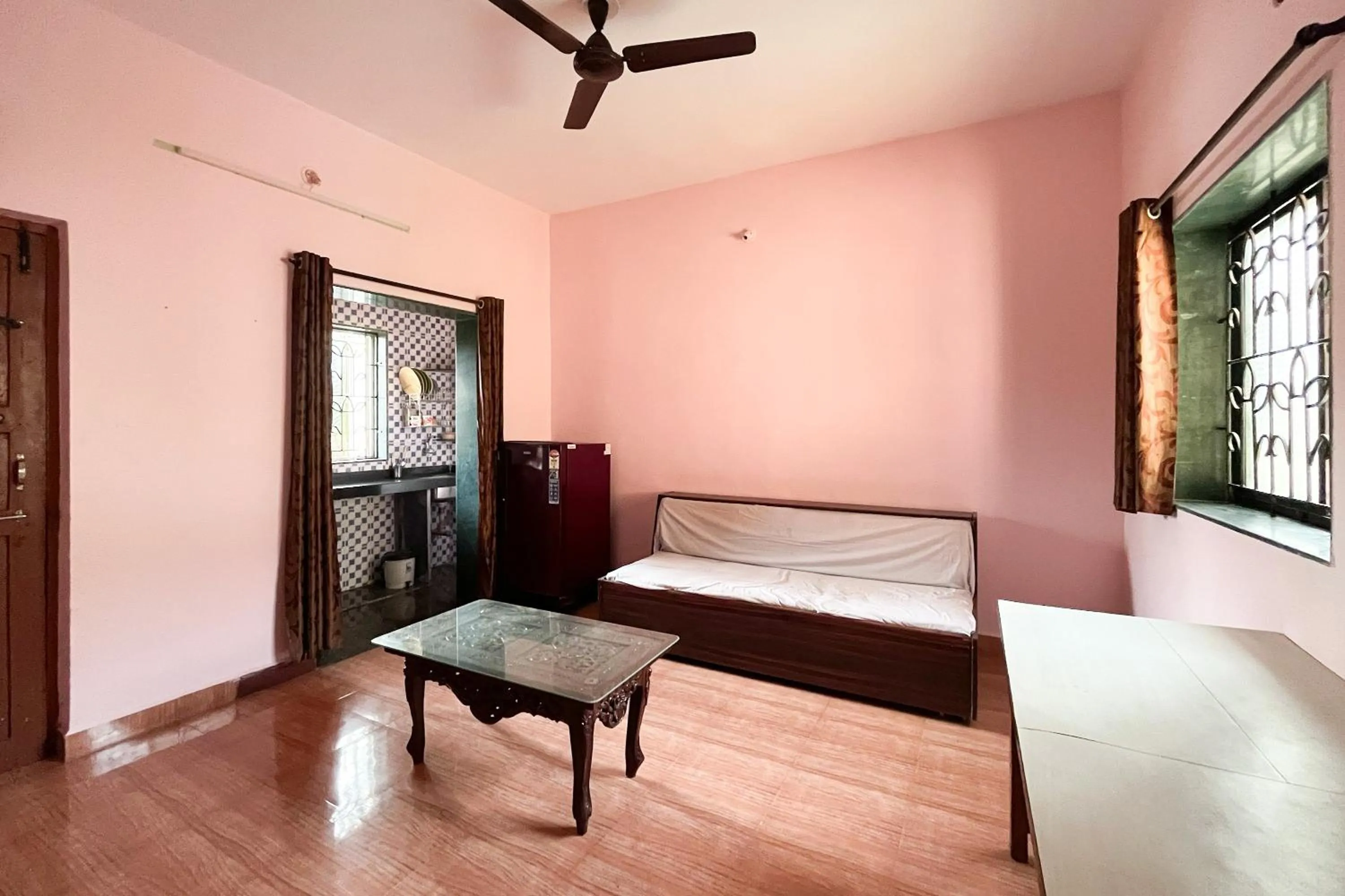 Living room, Bed in SPACELAND Mandrem