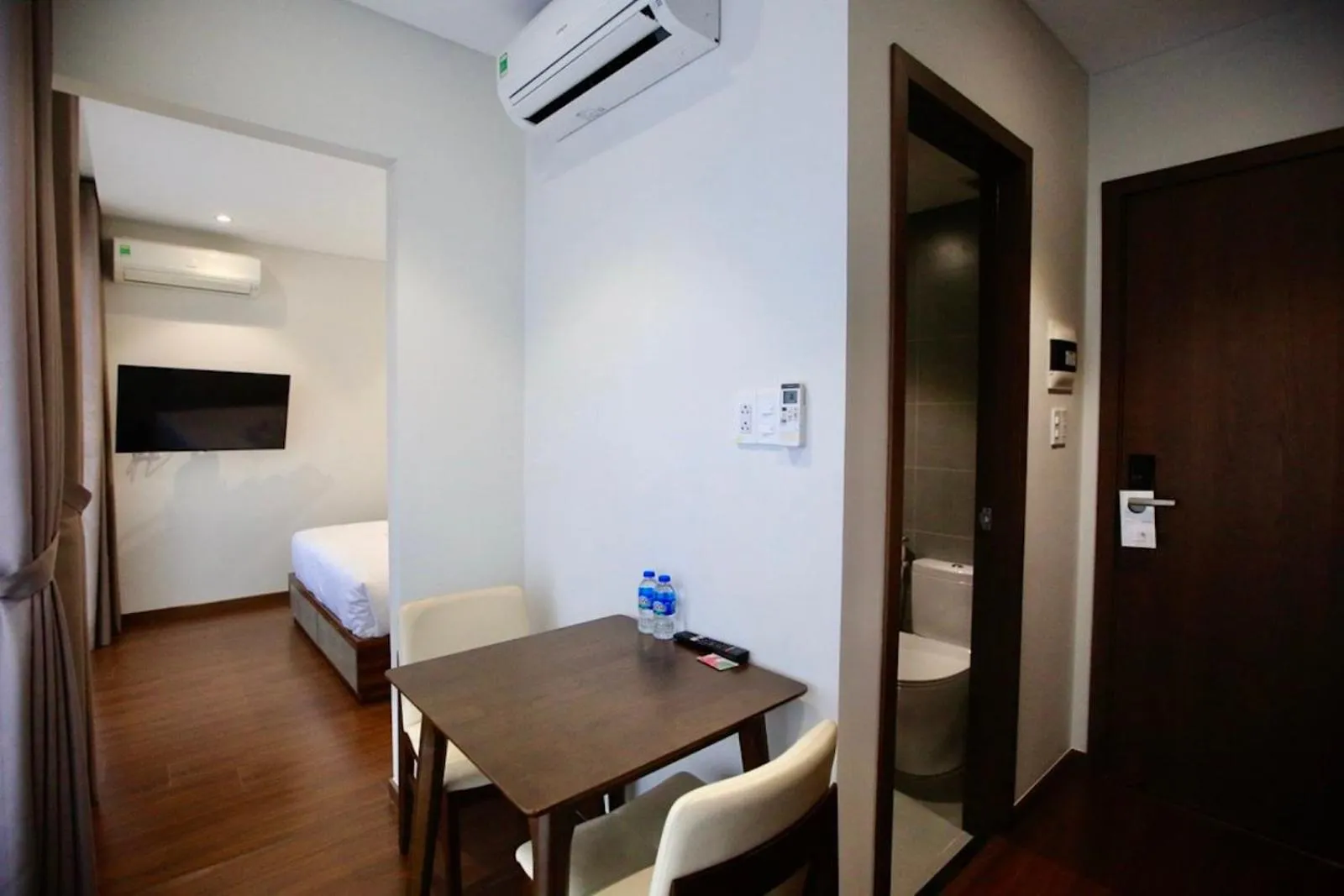 TV and multimedia, Bed in CityHouse - Villea