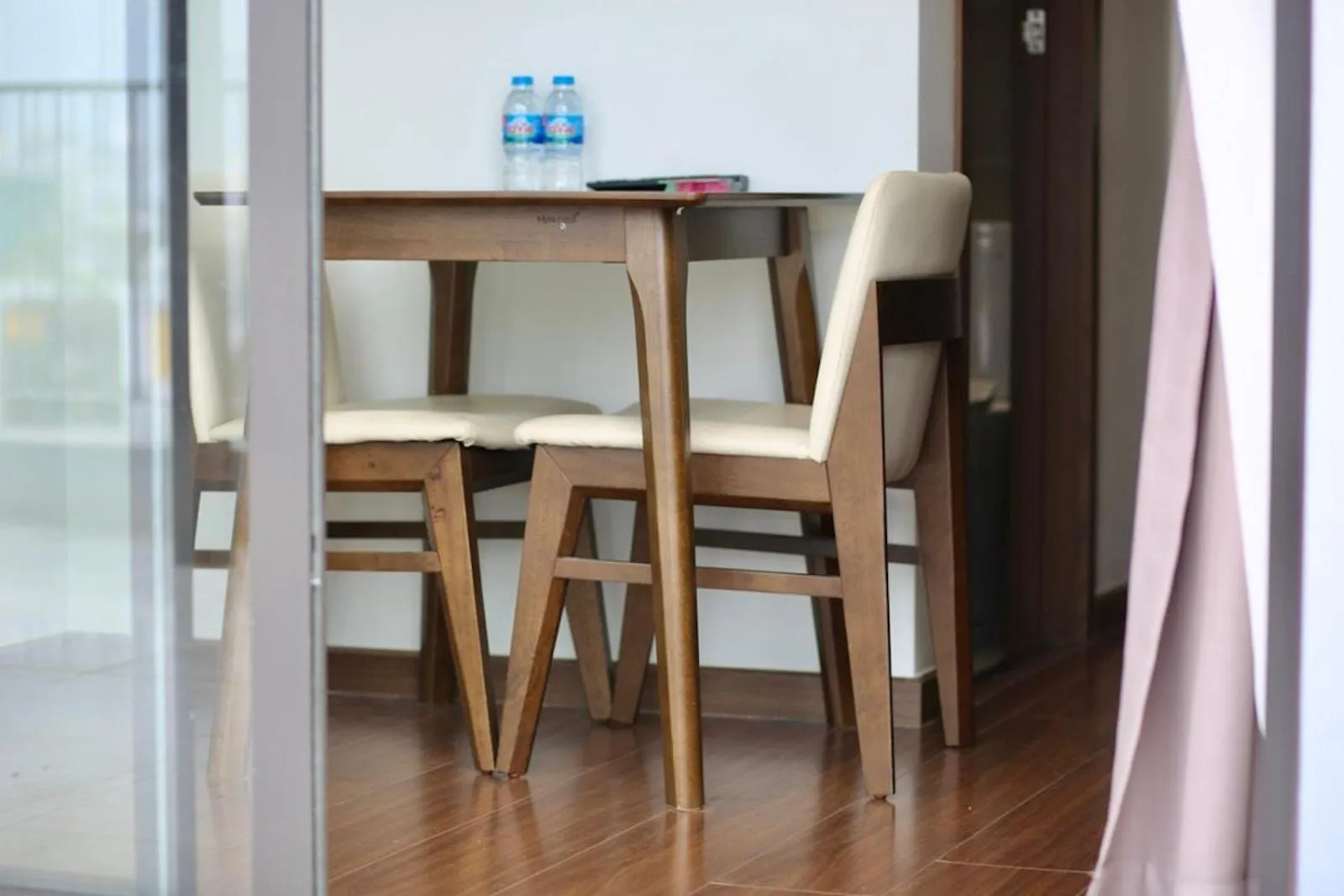 Dining area in CityHouse - Villea