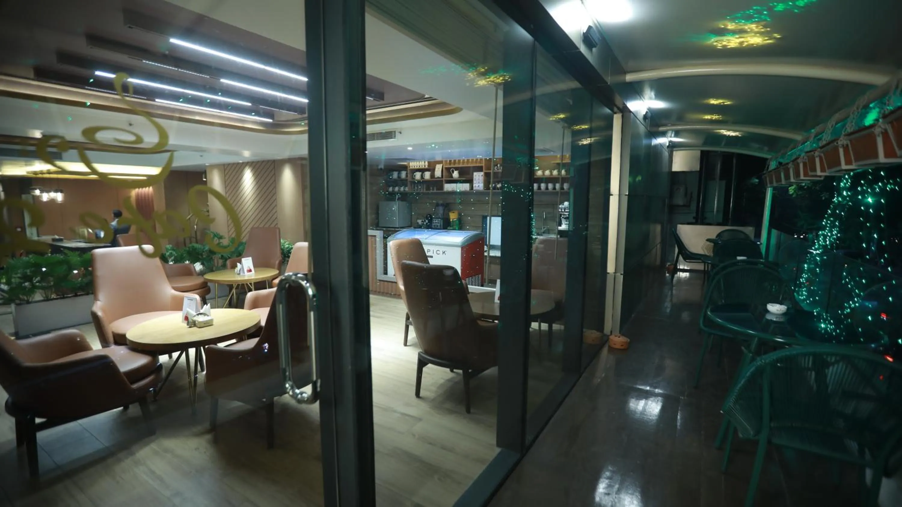 Night in The Zabeer Dhaka