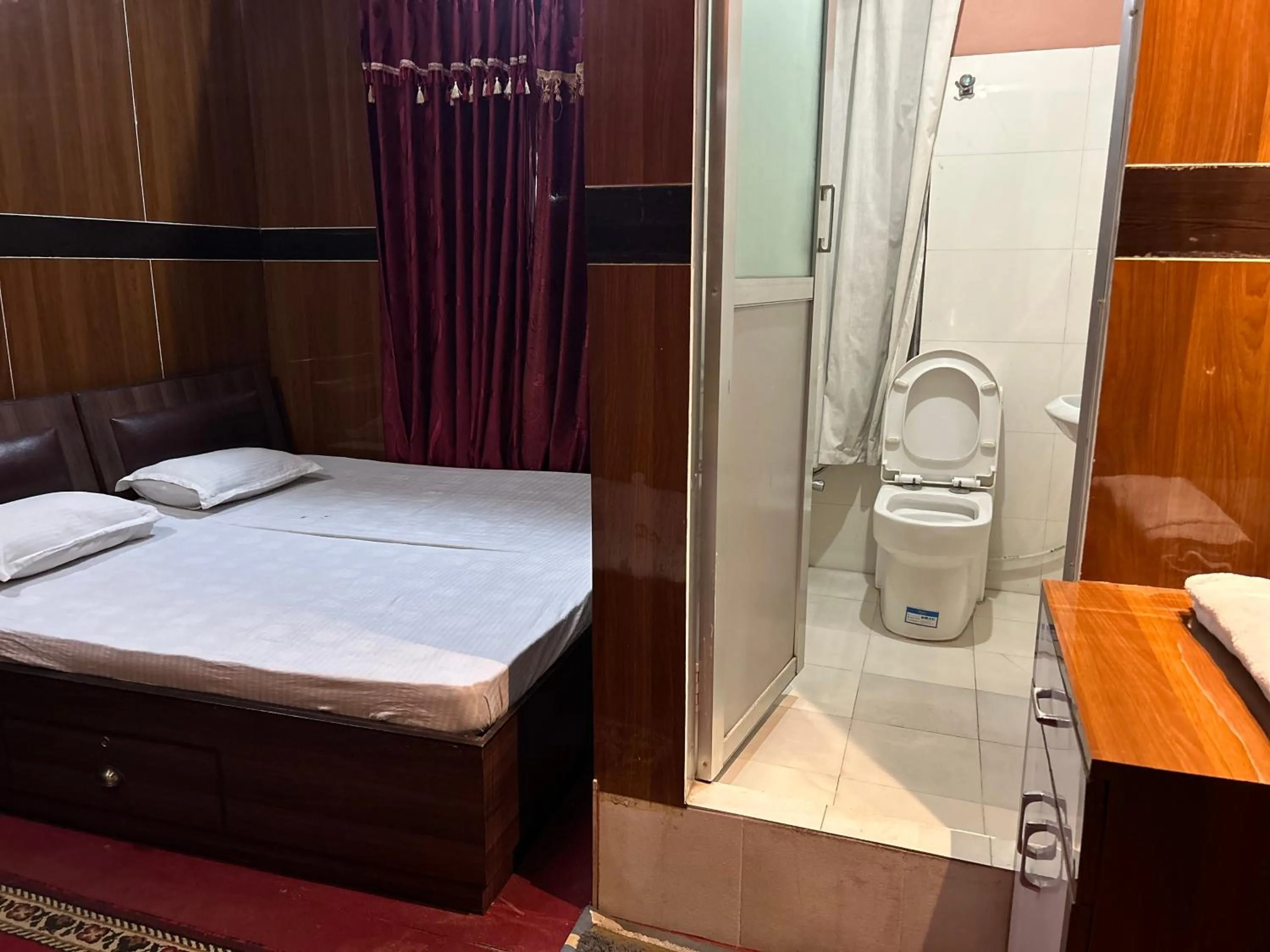 Shower, Bed in Sudha’s Garden Home