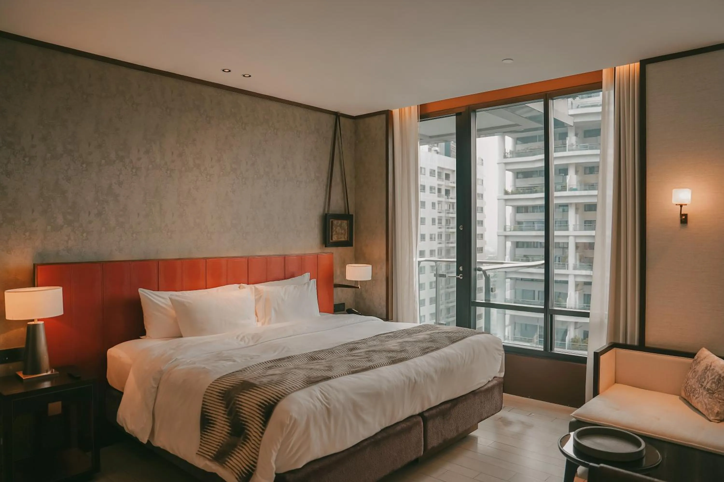 Balcony/Terrace, Bed in SILQ Hotel & Residence