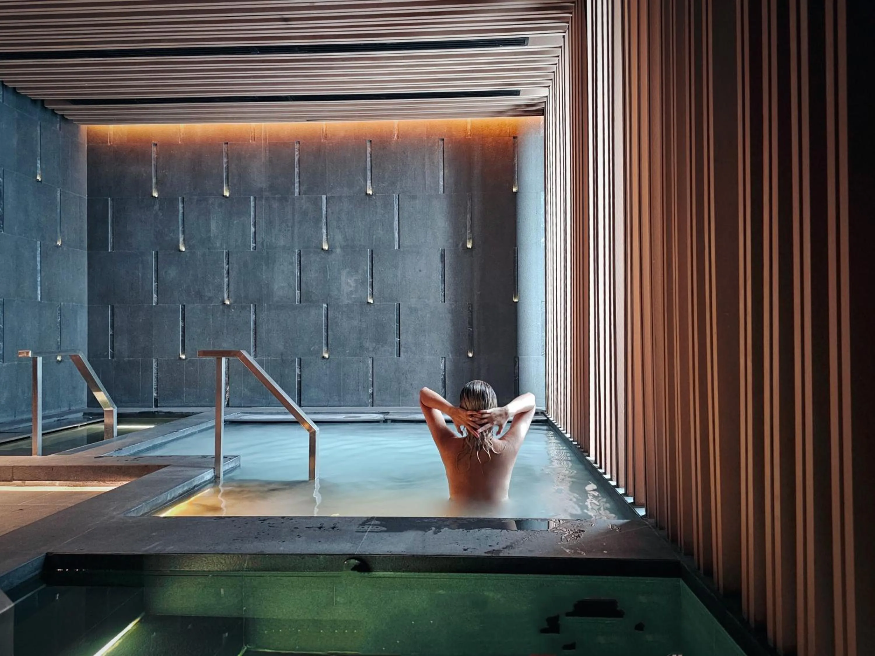 Hot Tub in SILQ Hotel & Residence