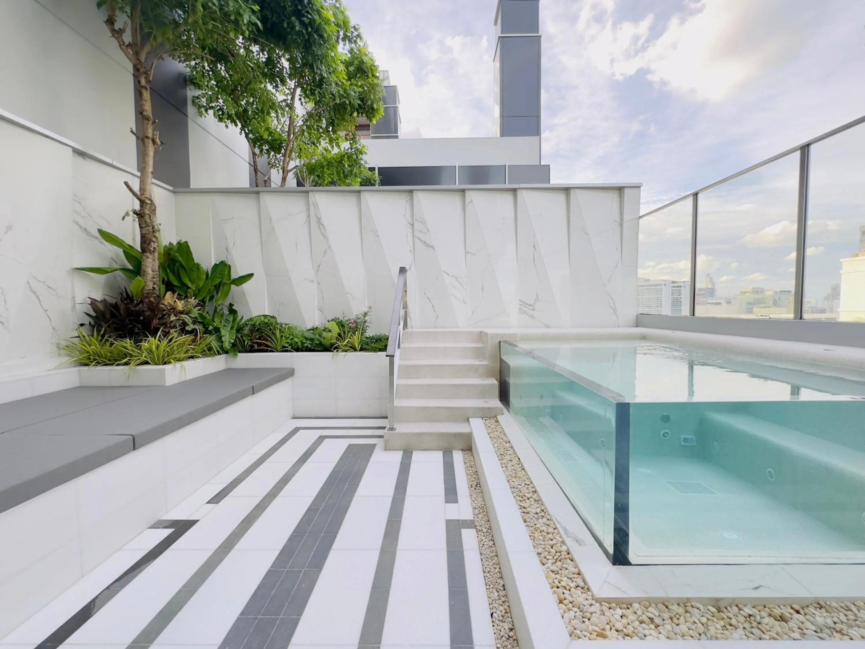 Swimming pool in SILQ Hotel & Residence