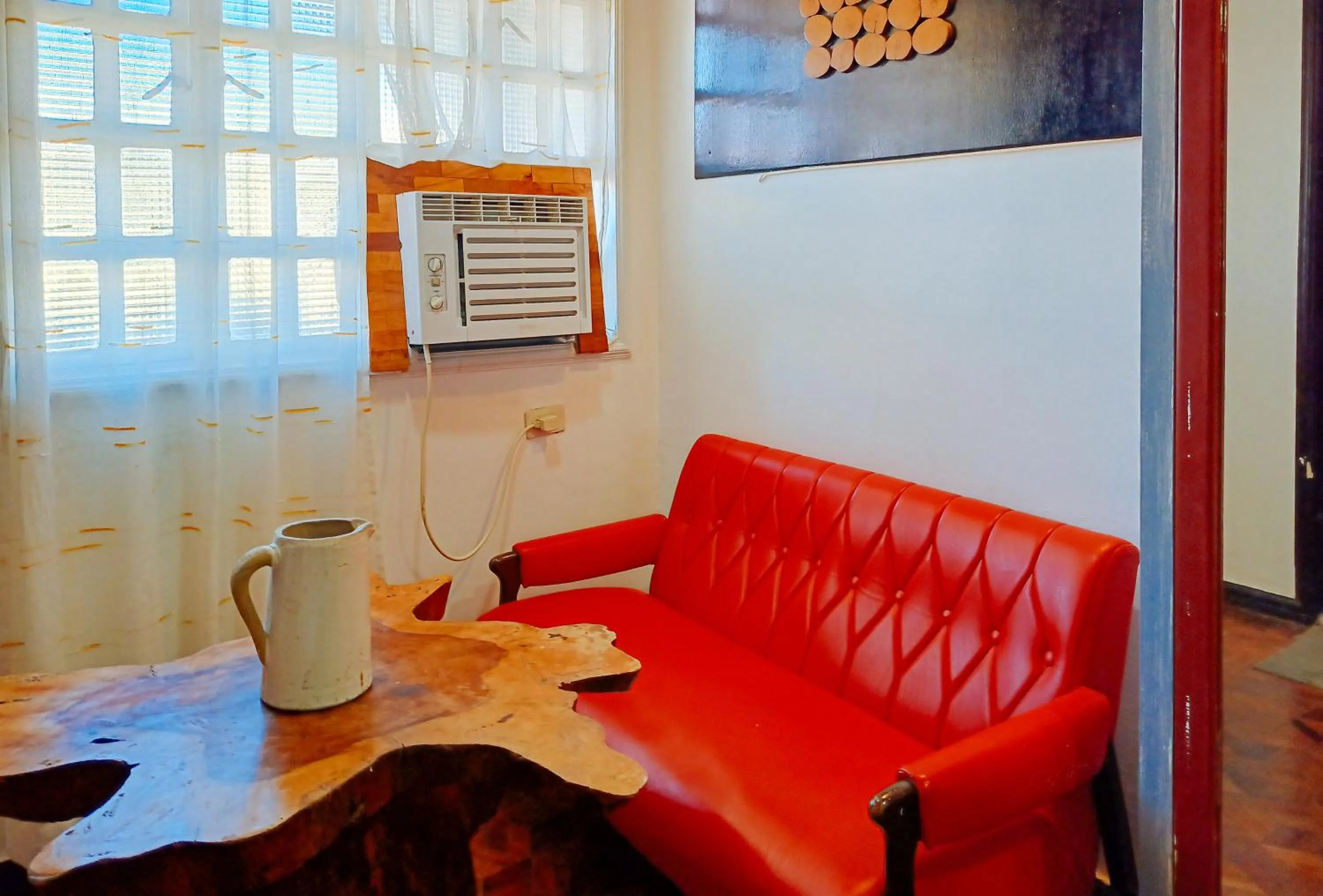 Seating area in Hotel Elinas and Restaurant