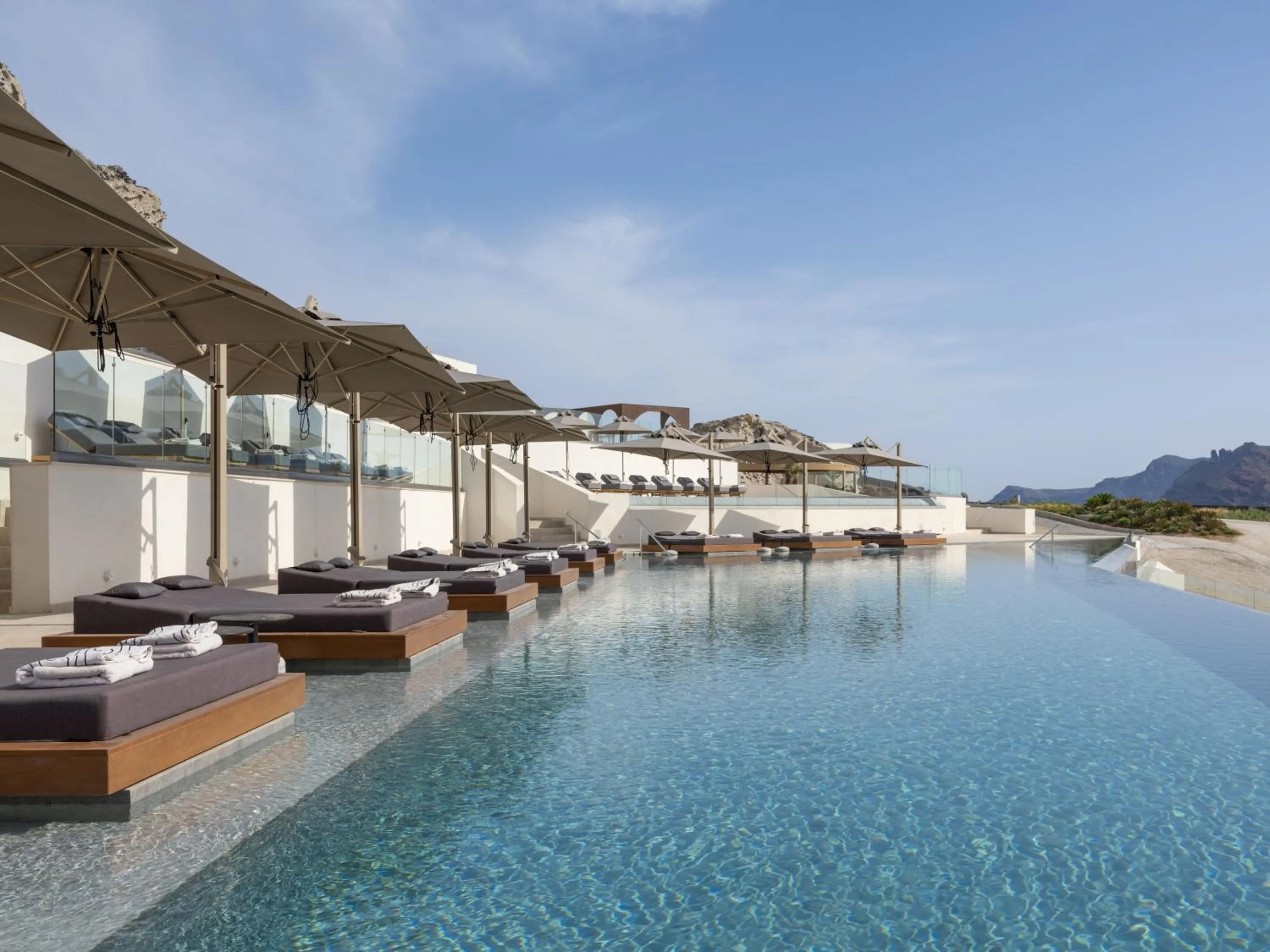 Swimming pool in Santo Mine Oia Suites