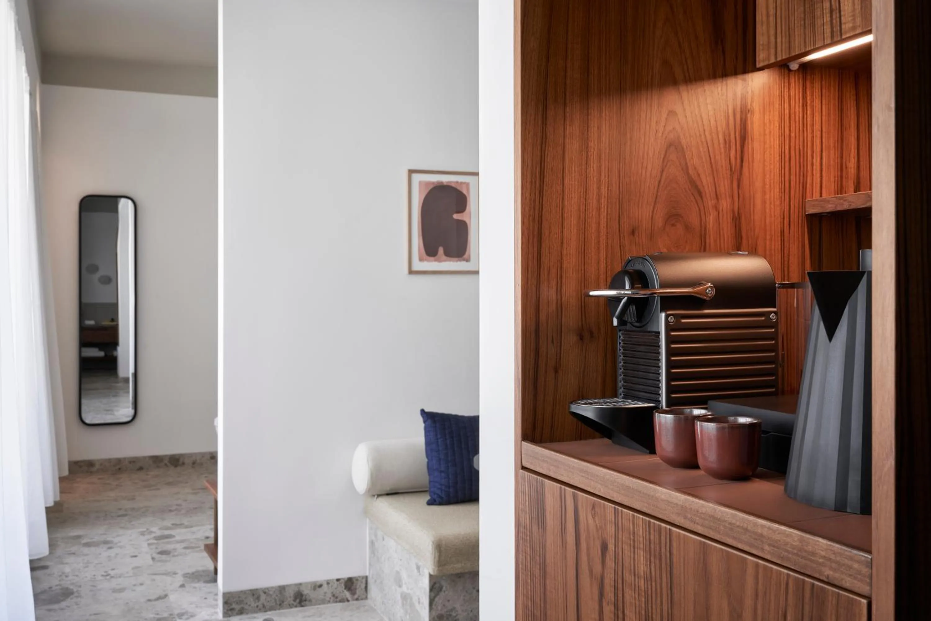 Coffee/tea facilities in The Social Athens Hotel, a member of Radisson Individuals
