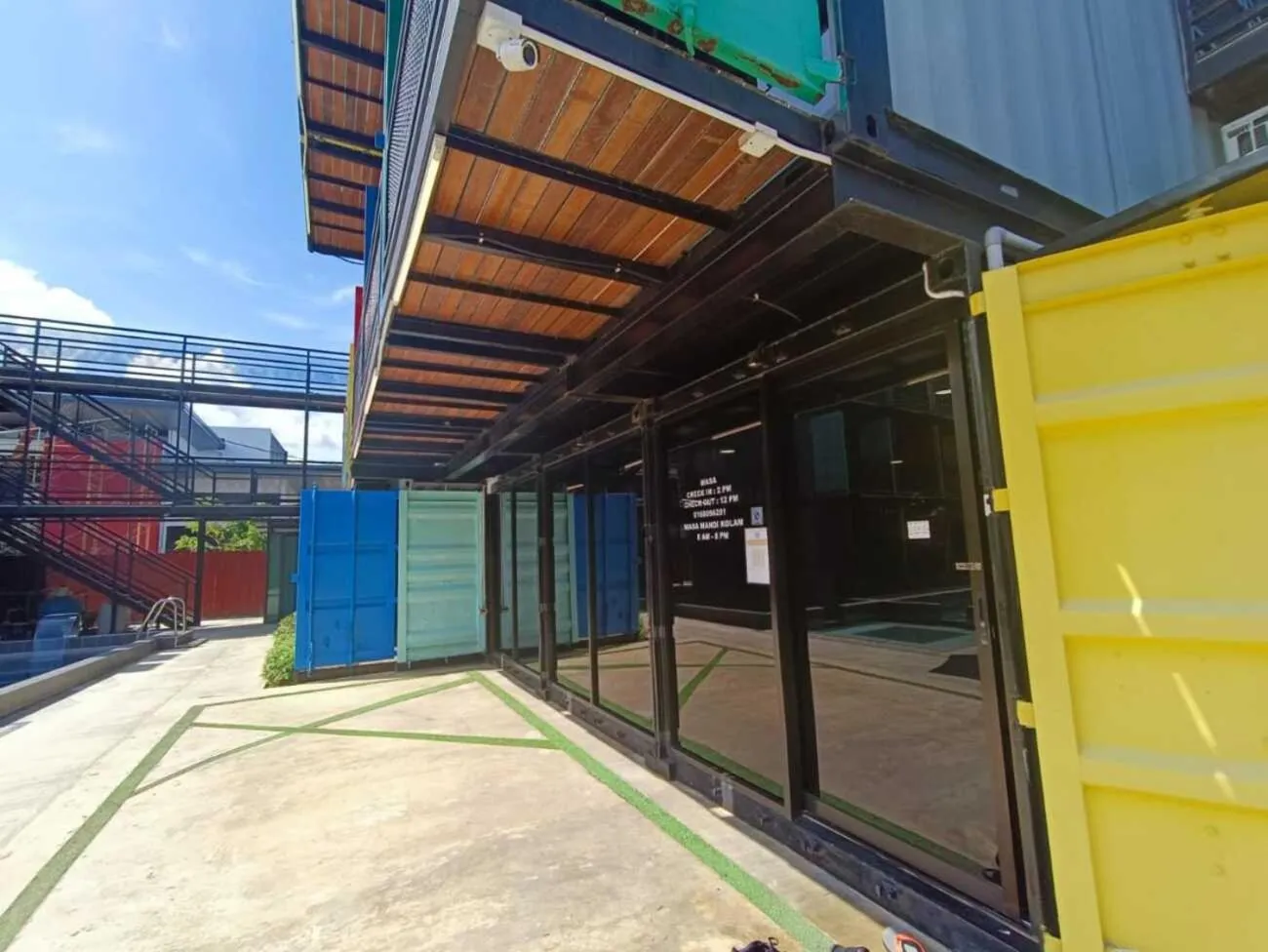 Property building in Boxinn The Kontena Home