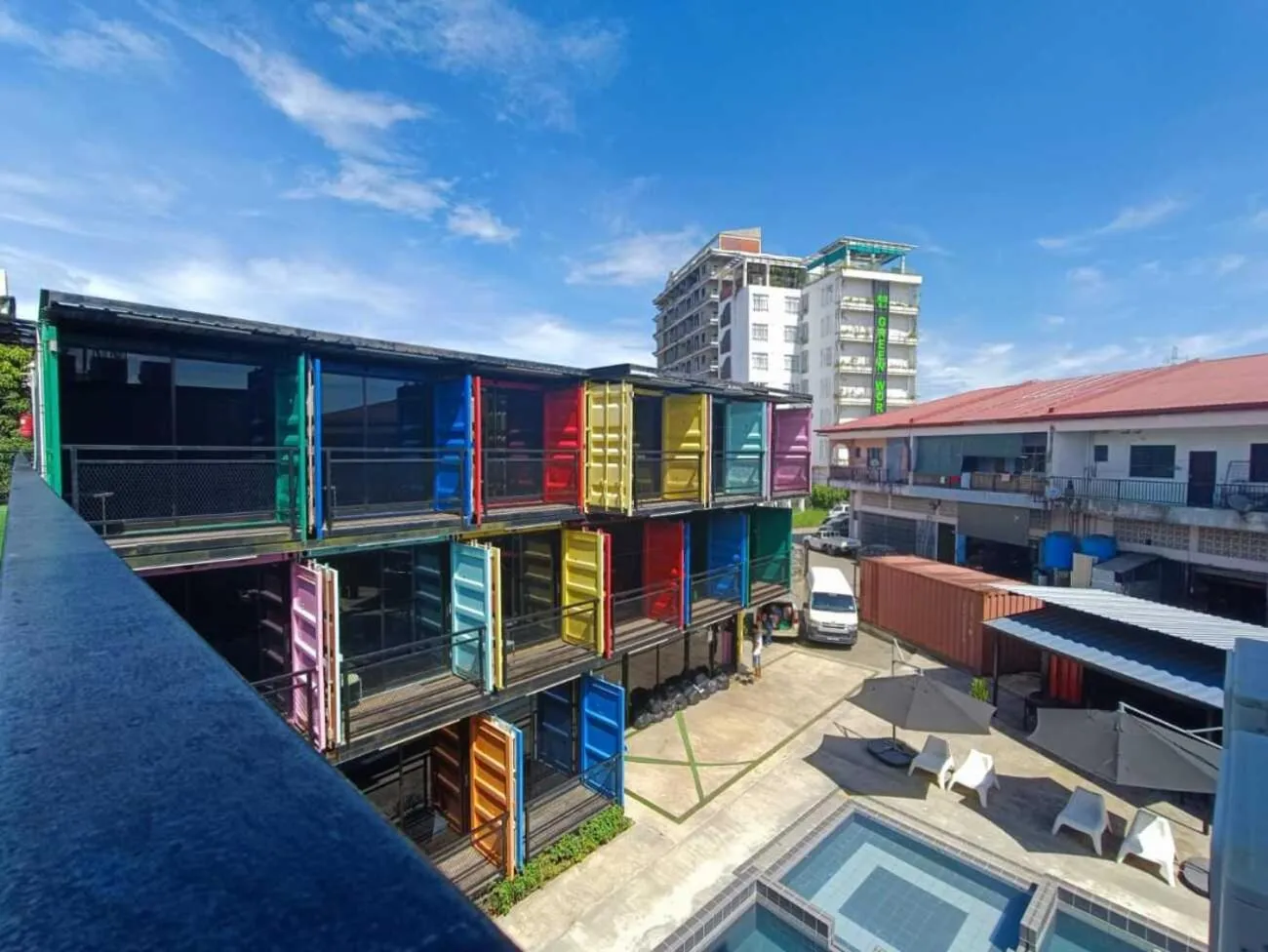 Property building in Boxinn The Kontena Home