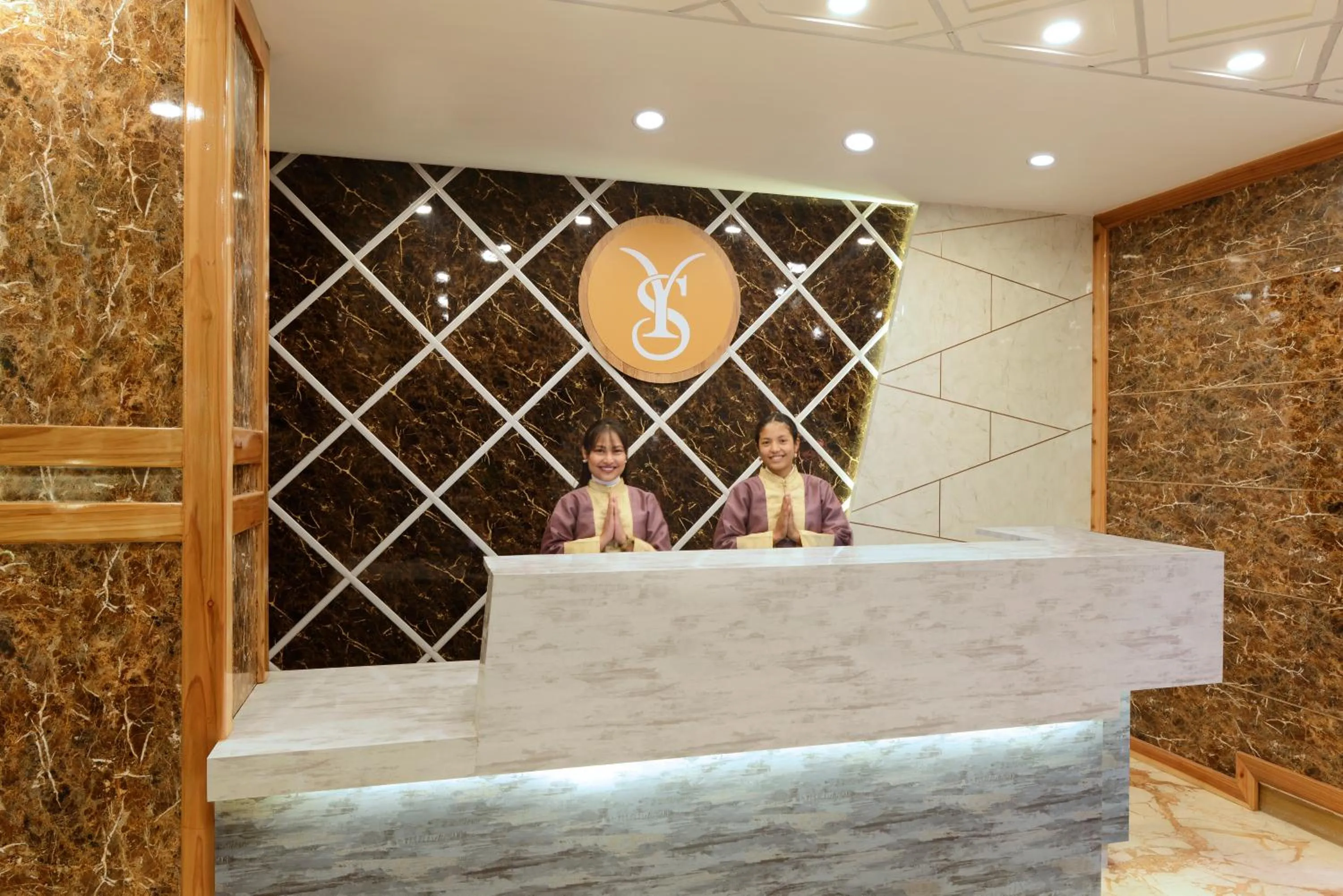 Lobby or reception in Yashshree Sikkim Blossom 600 Meters from MG Marg