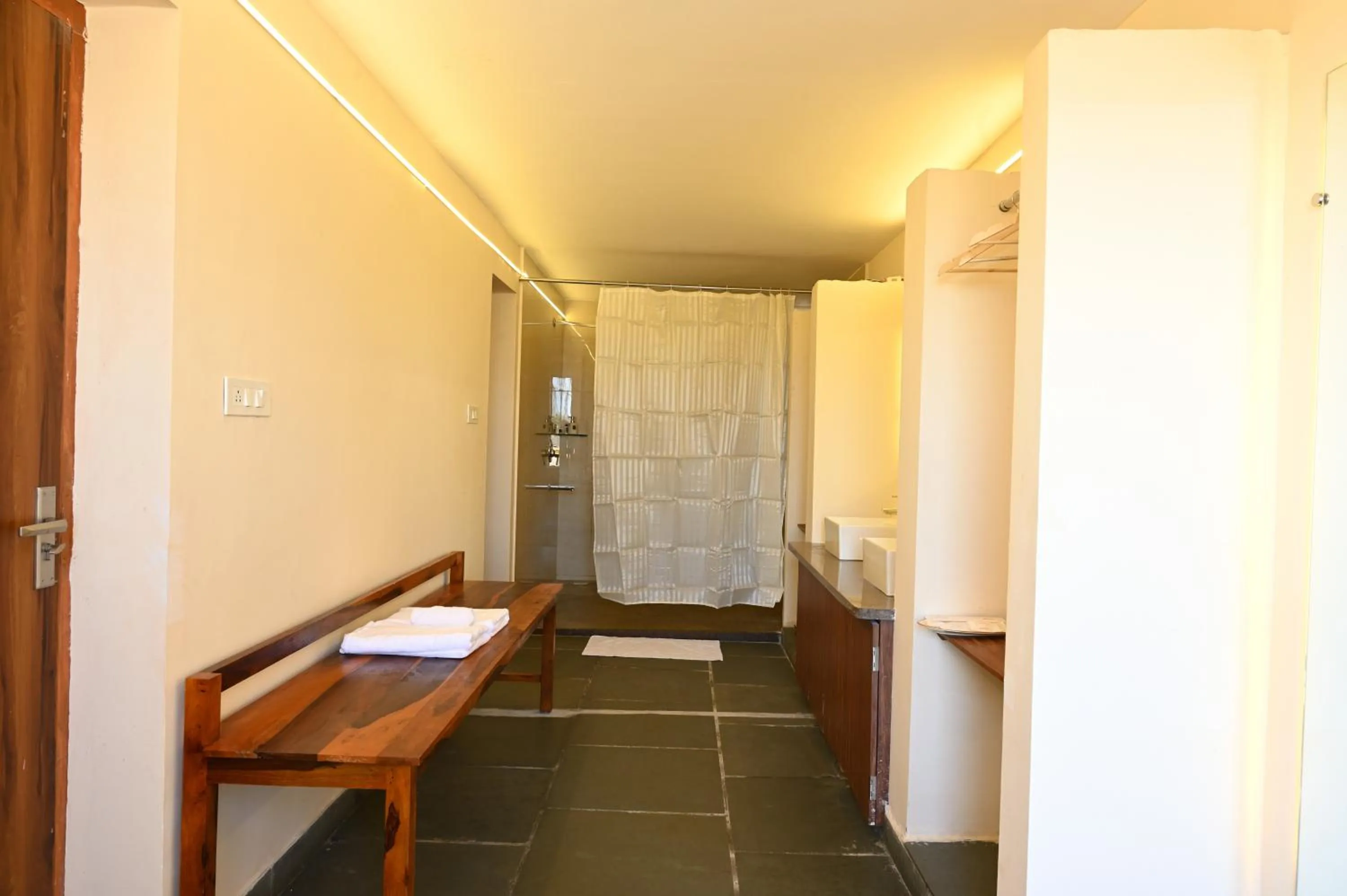 Bathroom in Clarks Safari Jawai