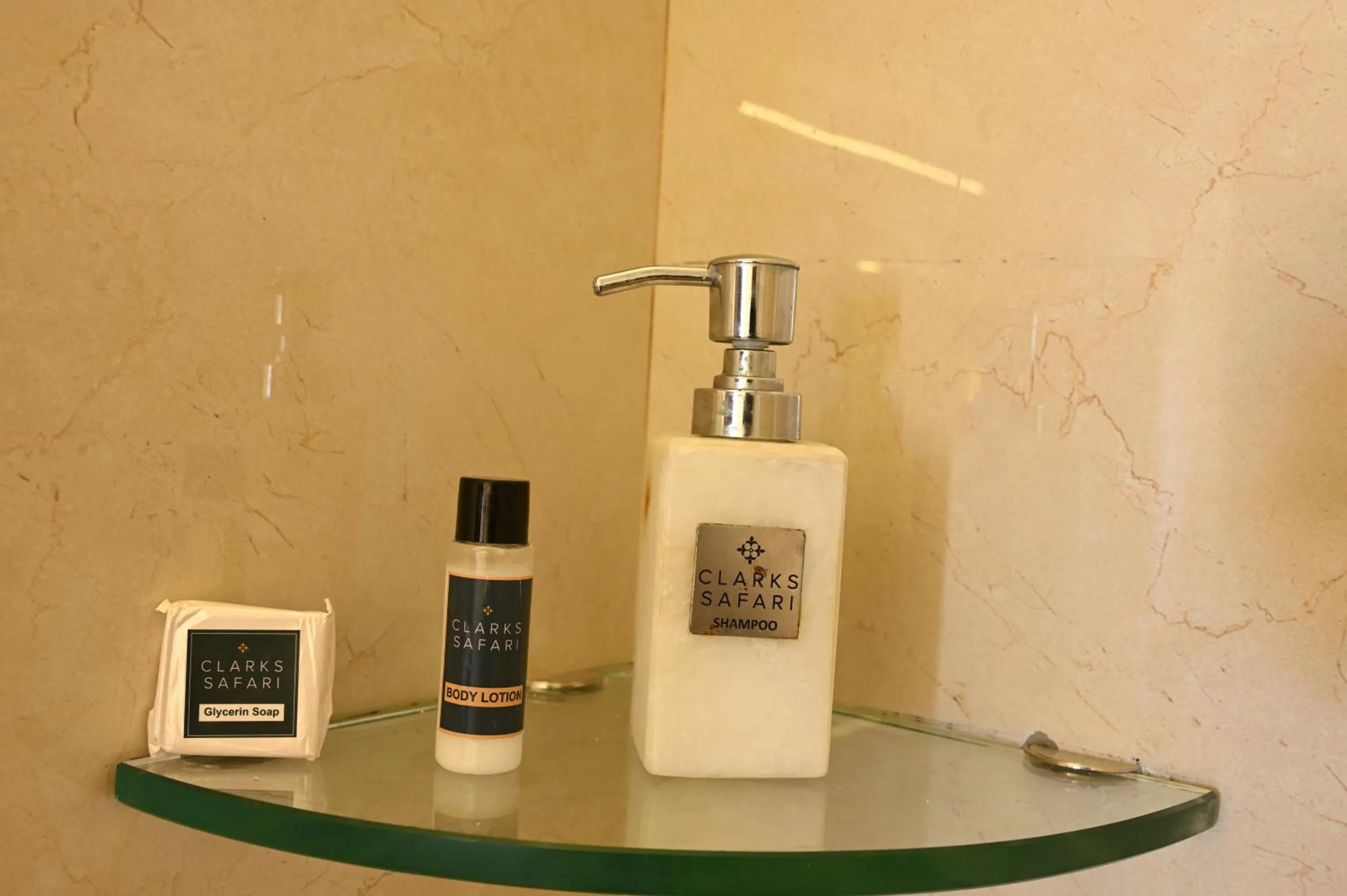 Bathroom in Clarks Safari Jawai