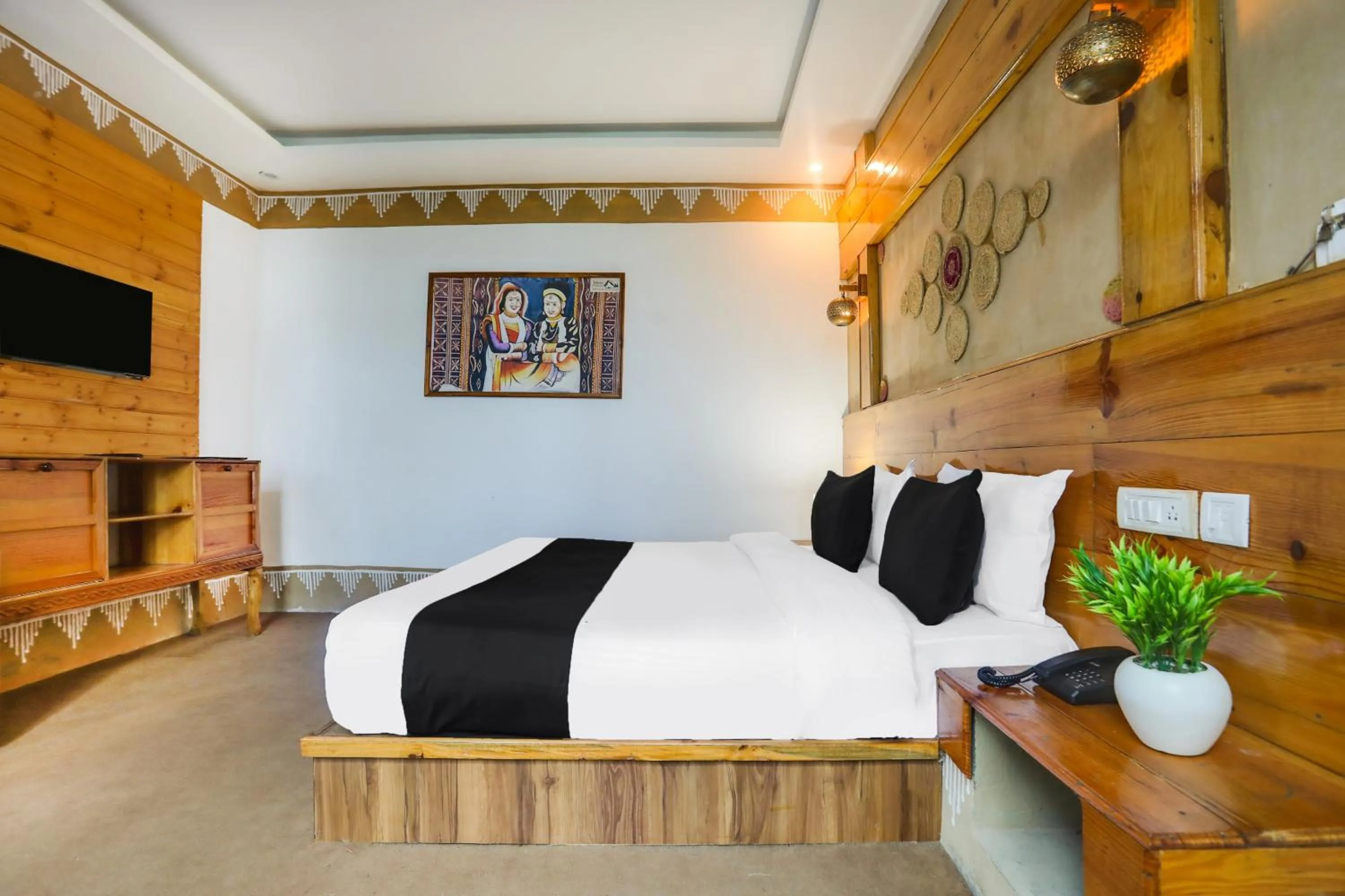 Bedroom, Bed in Palette by CheckIn Bhatta Falls Mussorie