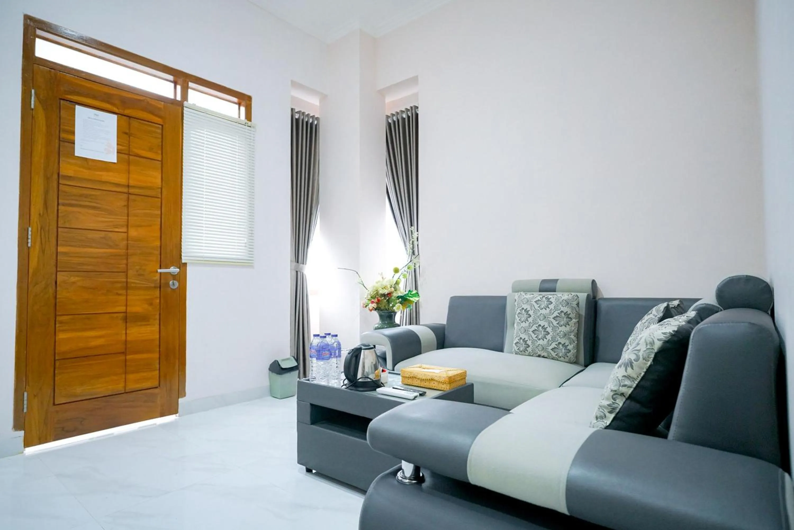 Living room in Sans Bougenville Lampung