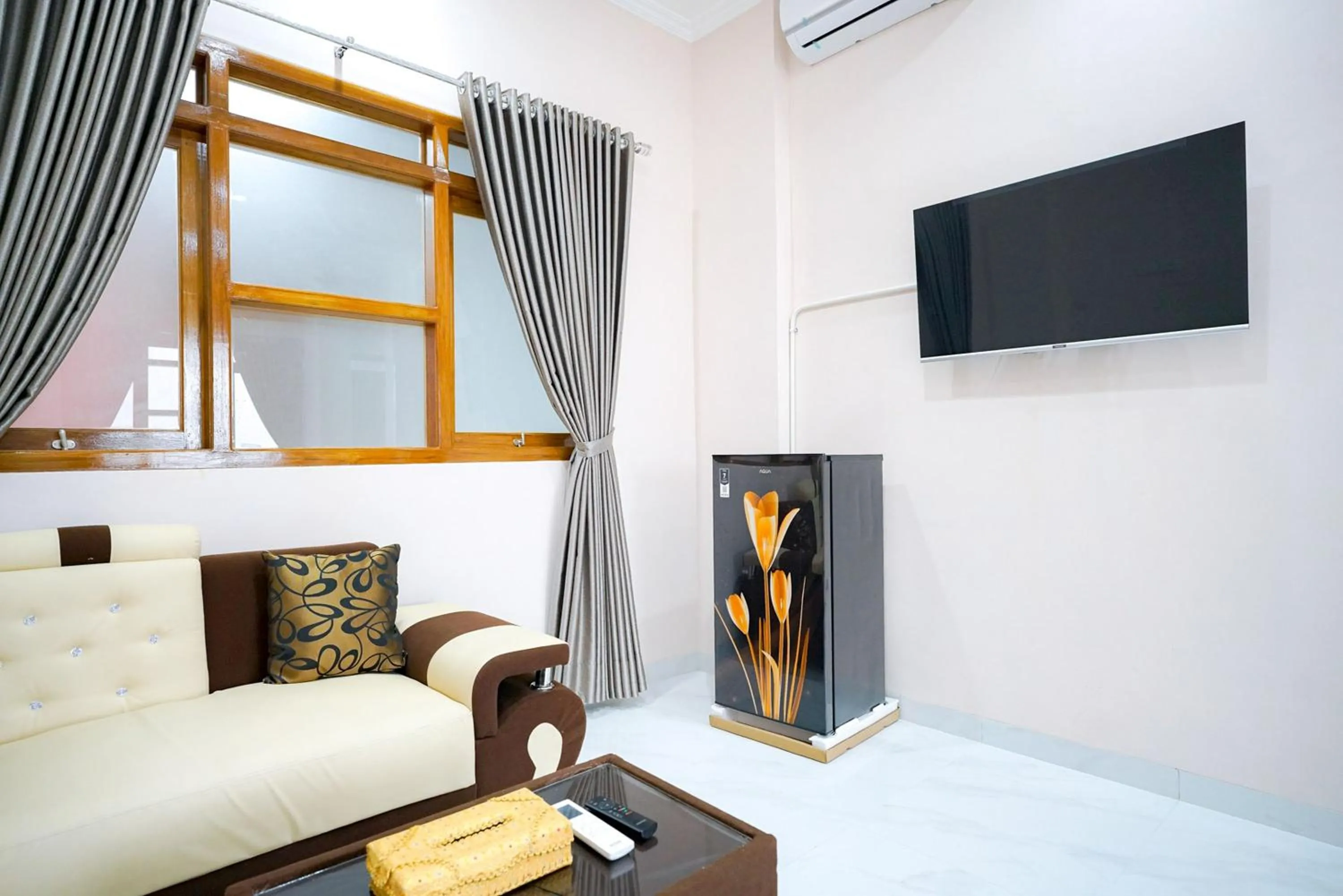 Living room in Sans Bougenville Lampung