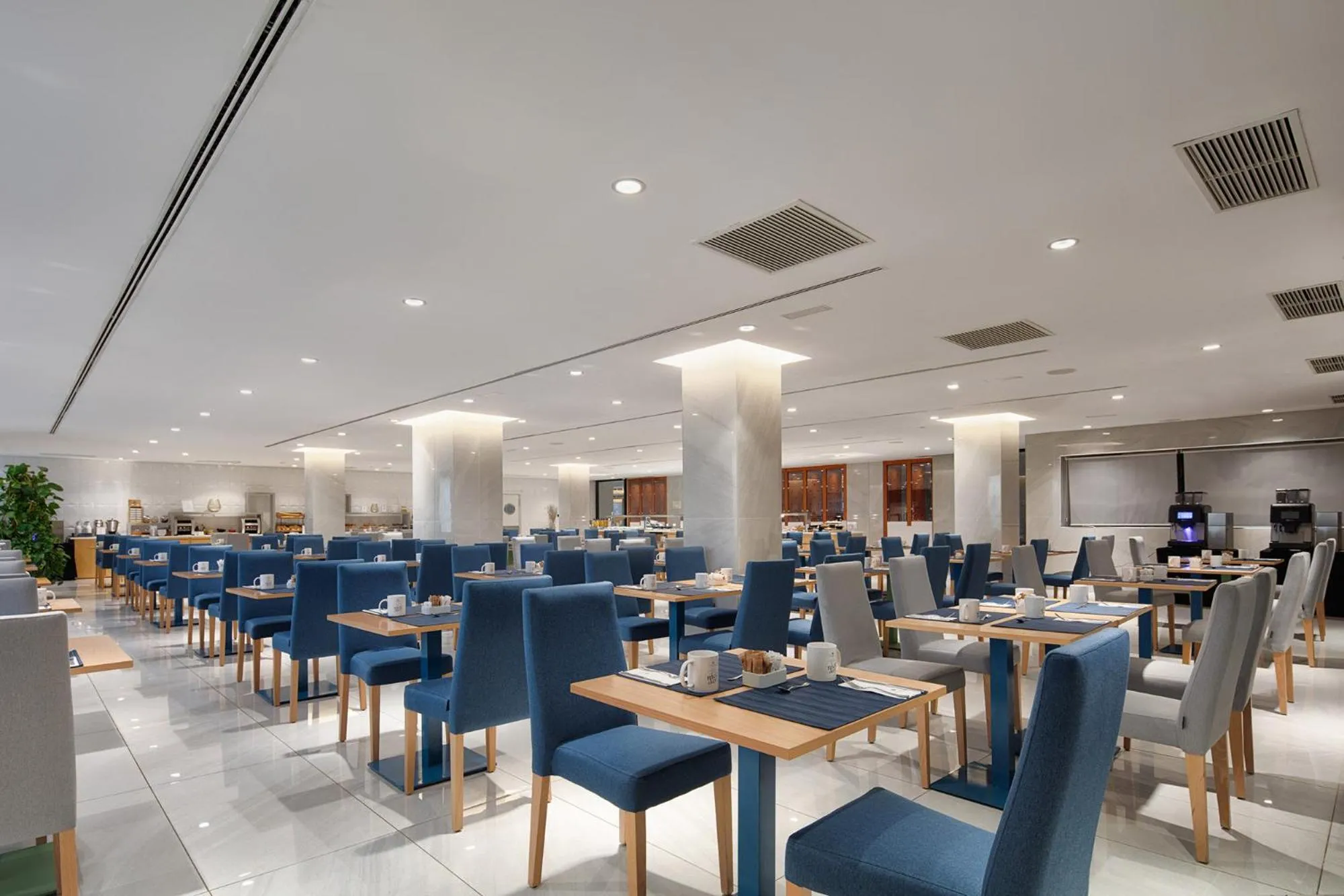 Restaurant/places to eat in Eurostars Puerto de Ibiza