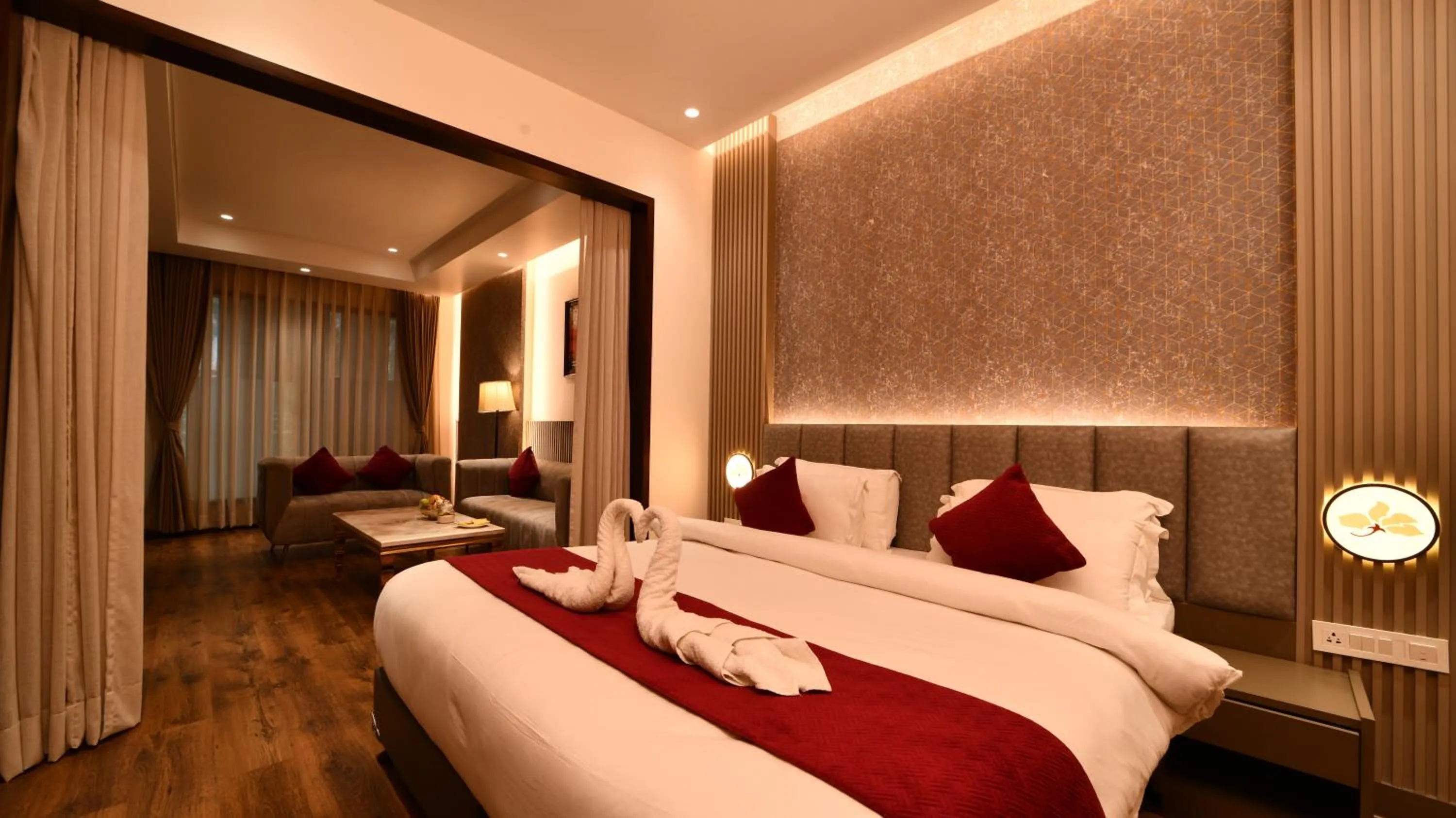 Bed in Pride Biznotel Haldwani