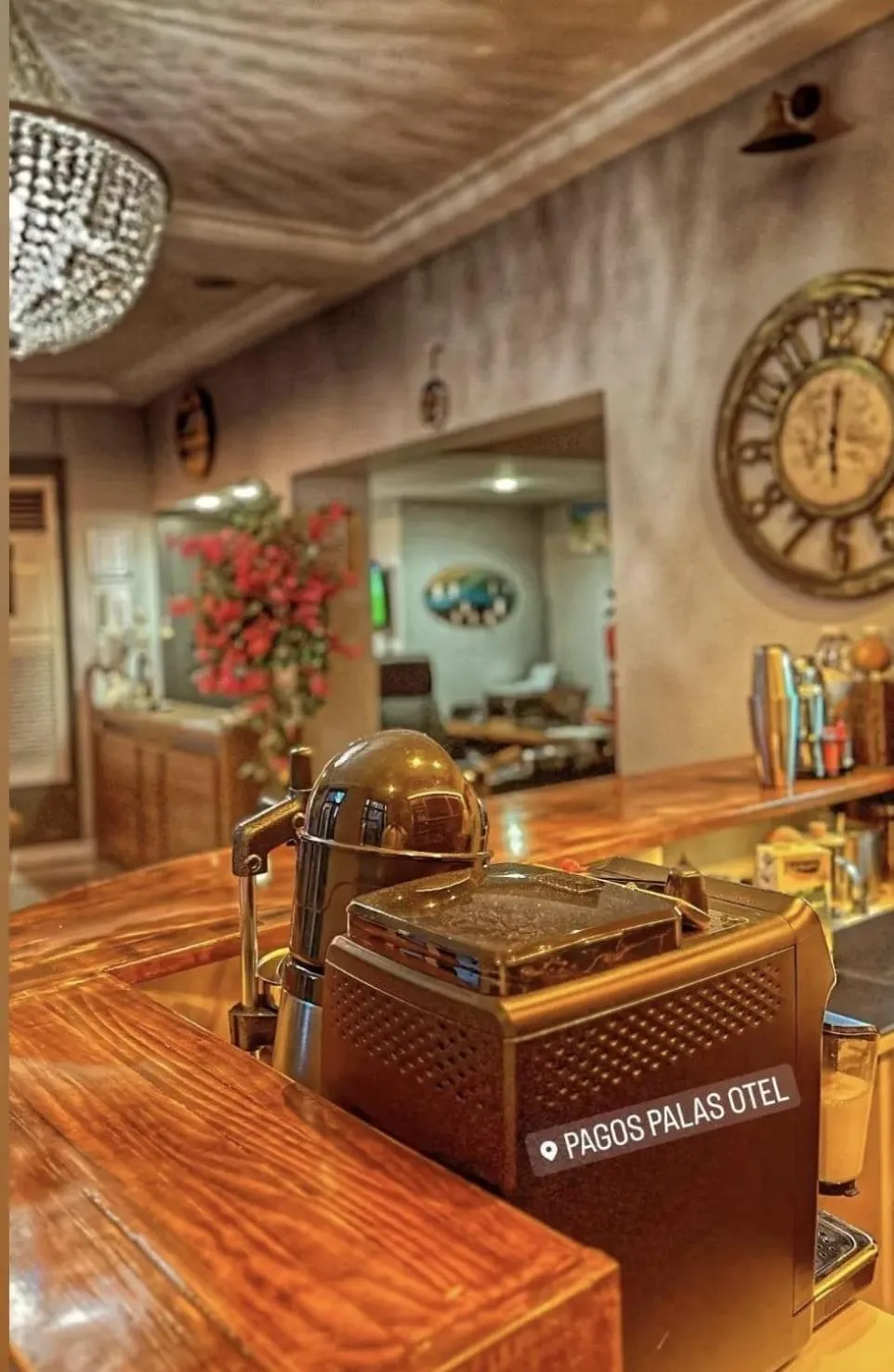 Restaurant/places to eat in st945 Palas Otel