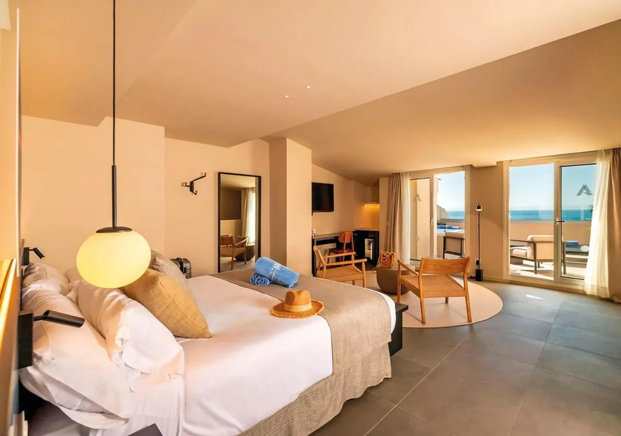 Photo of the whole room, Bed in AQUA Hotel Promenade & Spa 4Sup