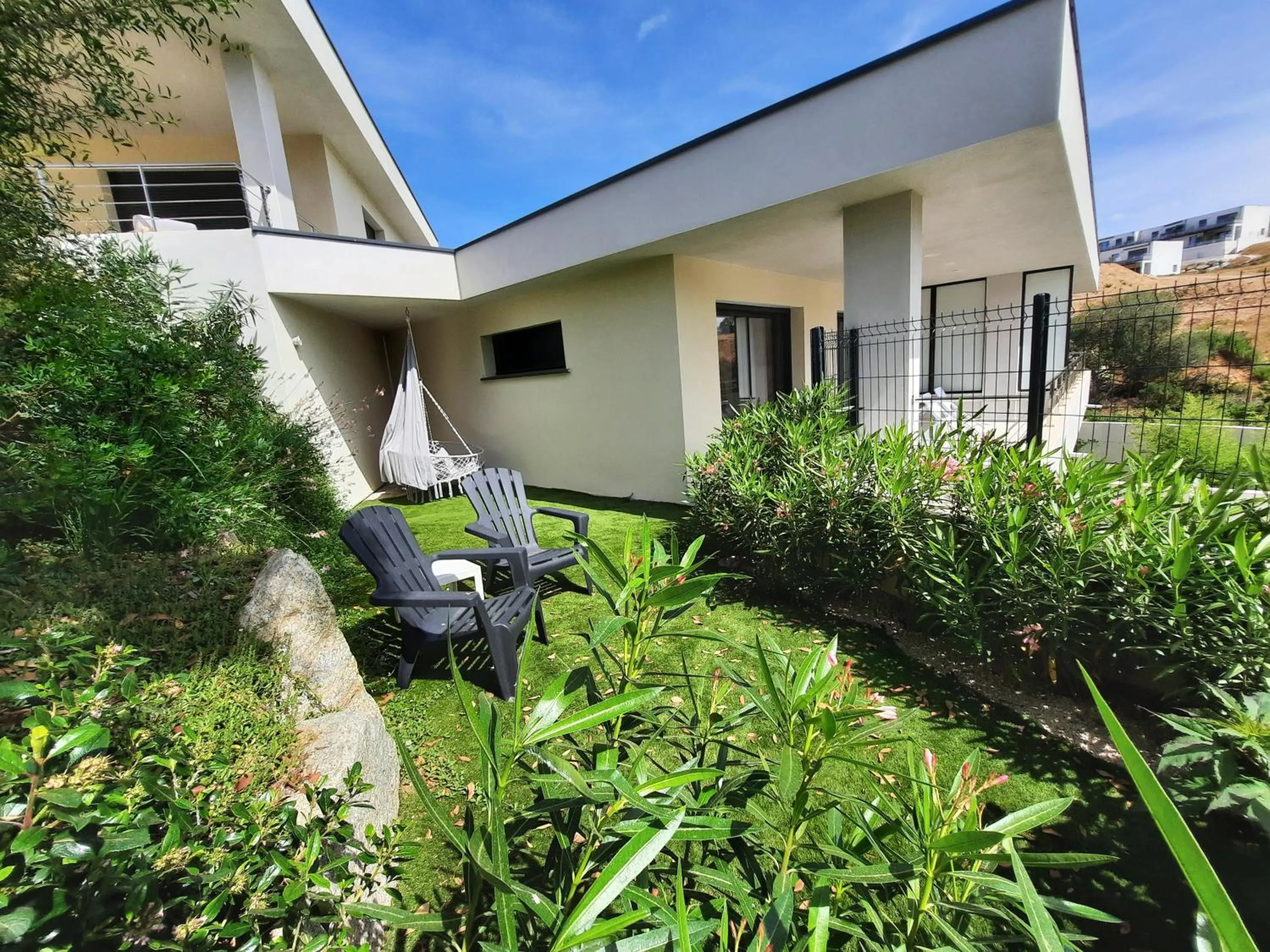 Garden in Domaine de Pacciolello - Porticcio