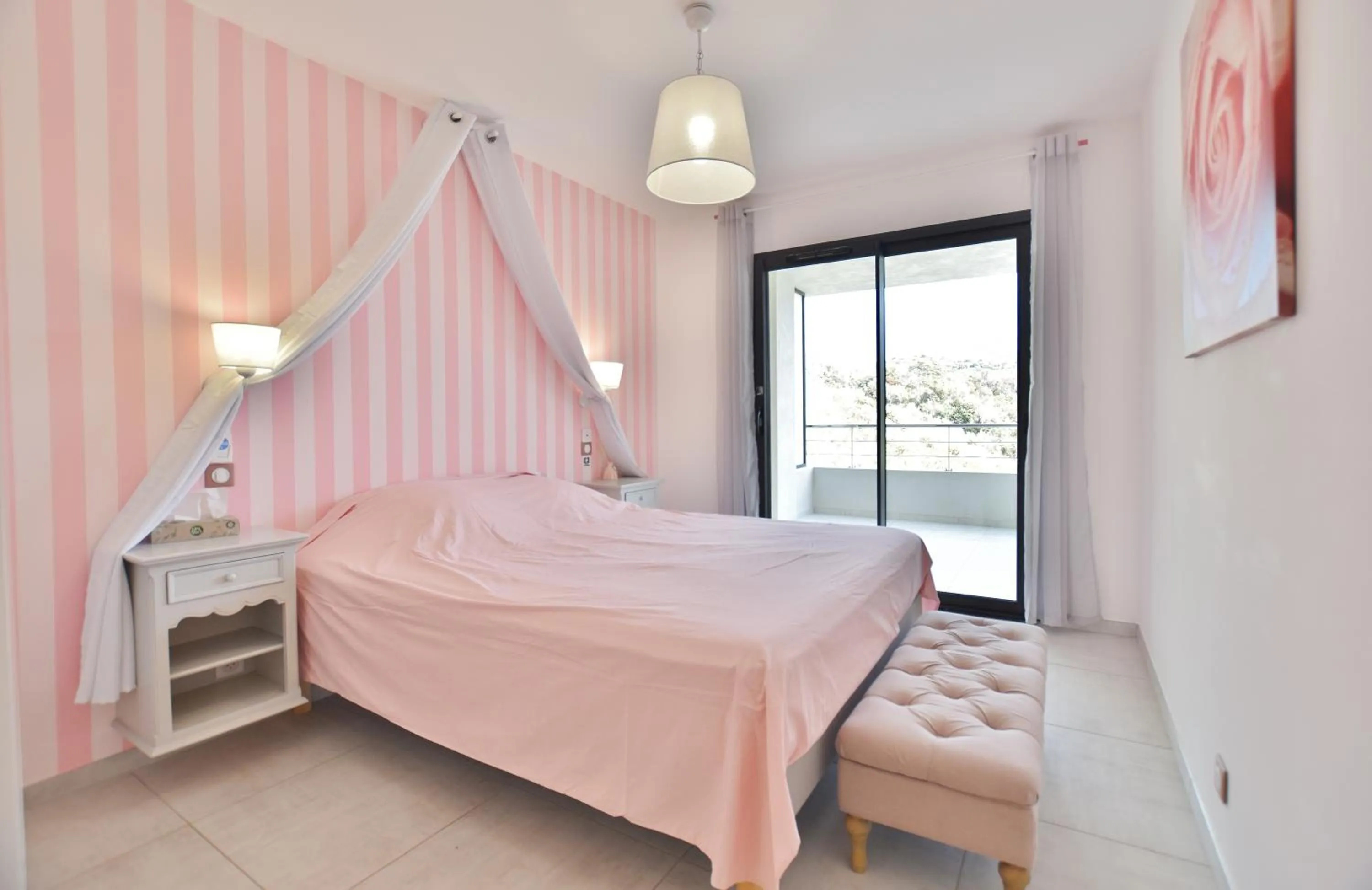 Bedroom, Bed in Domaine de Pacciolello - Porticcio