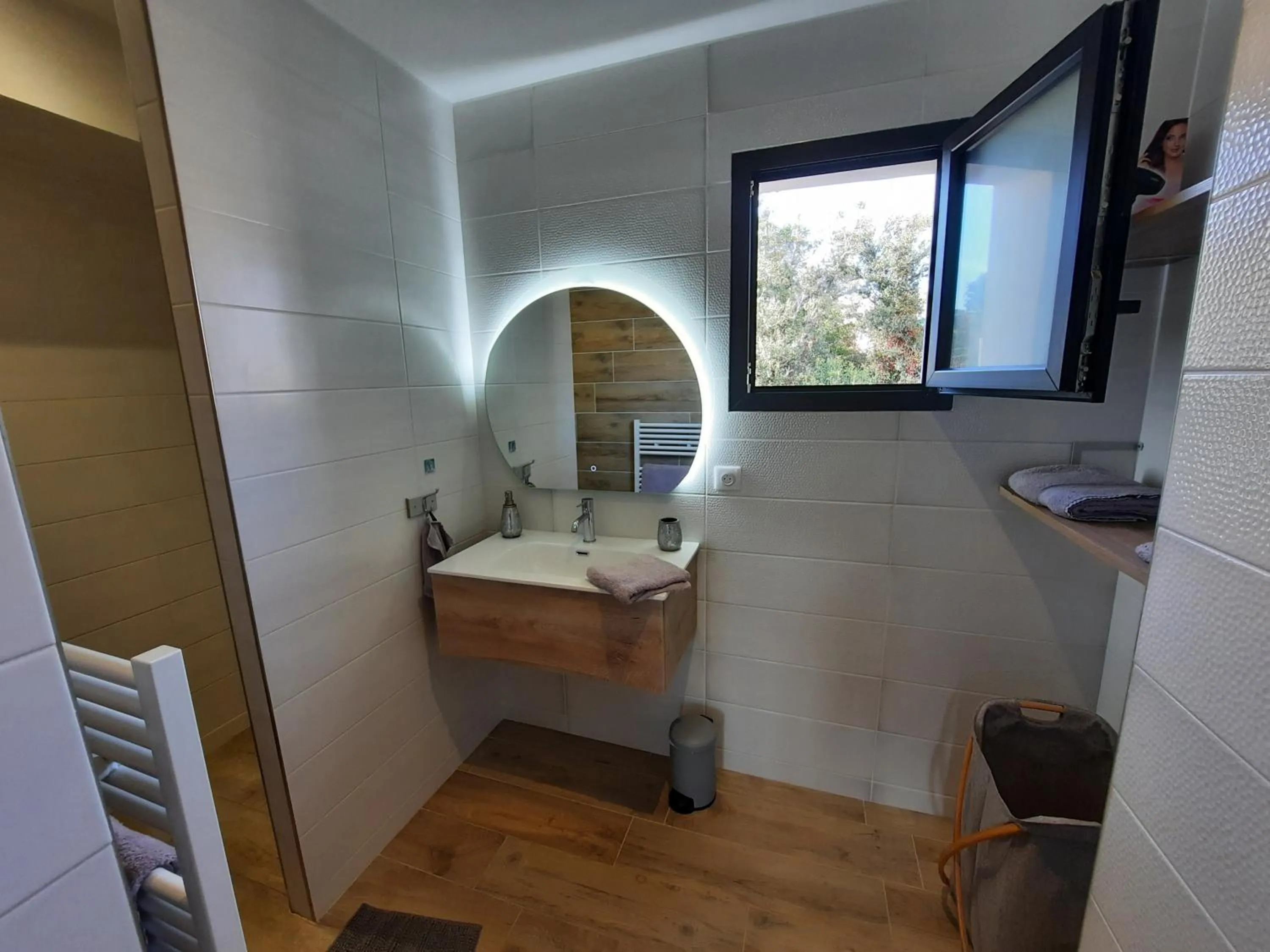 Bathroom in Domaine de Pacciolello - Porticcio
