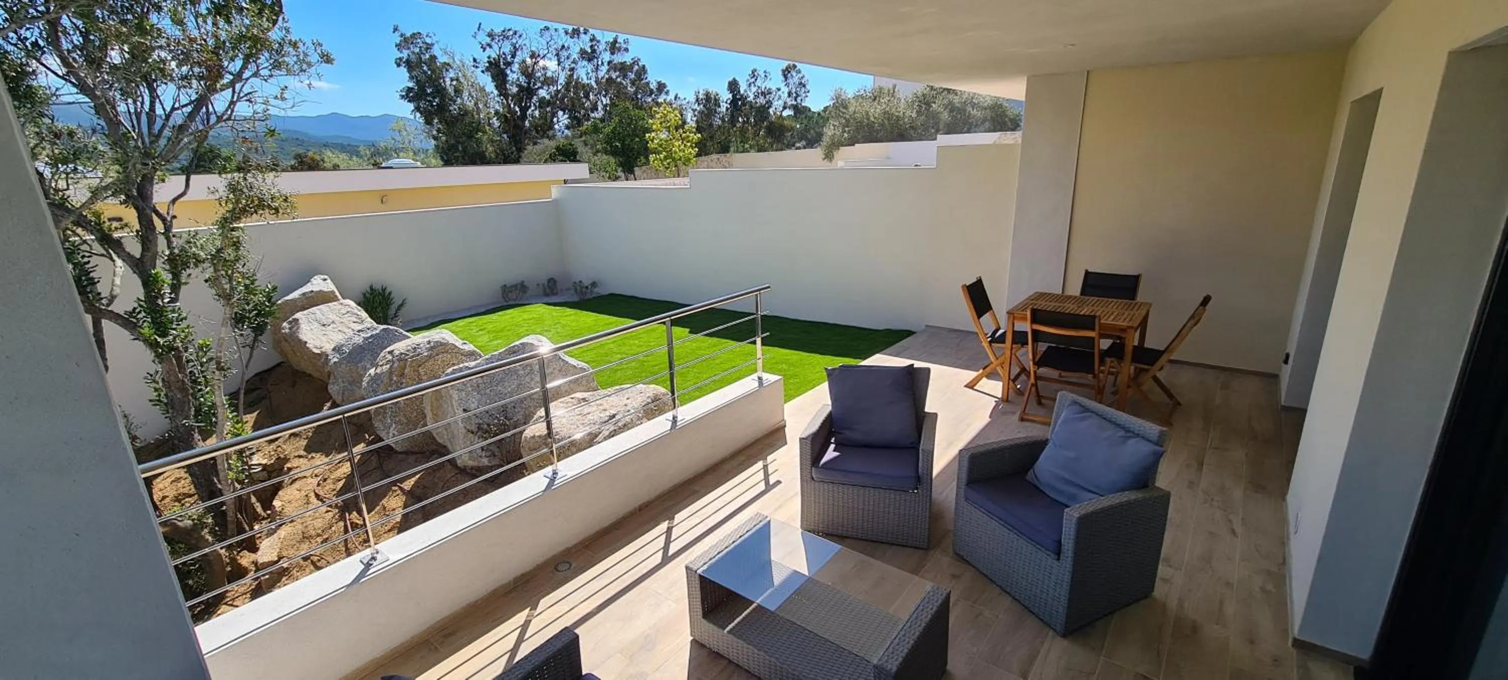 Balcony/Terrace in Domaine de Pacciolello - Porticcio